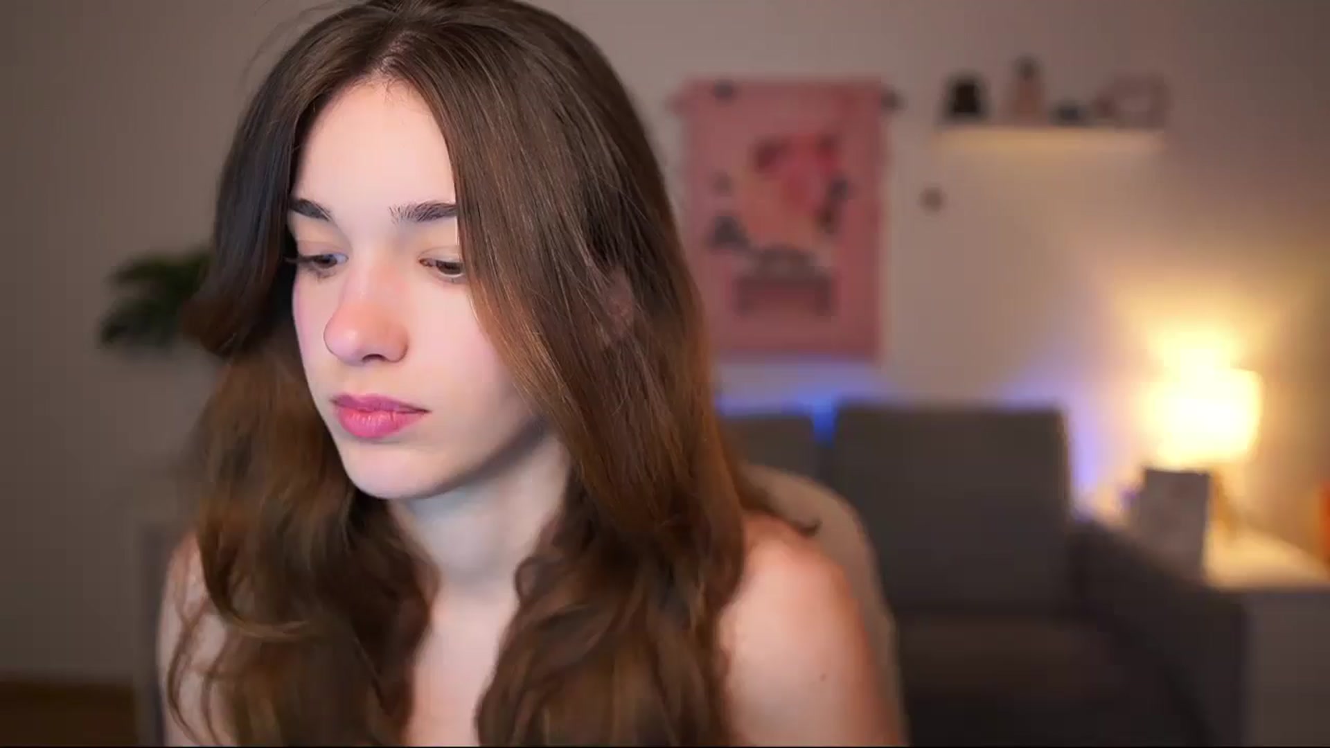 Gallery image thumbnail from Kissiecat's myfreecams stream on, 04/20/2026, 13:21 image 1 of 20