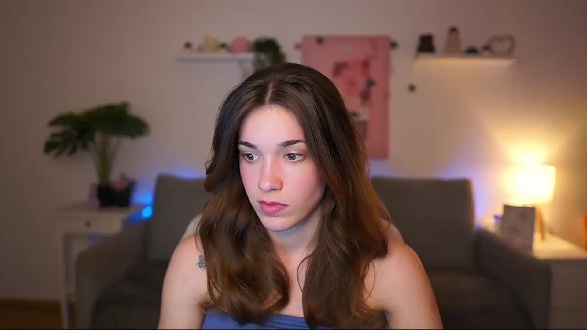 Gallery image thumbnail from Kissiecat's myfreecams stream on, 04/20/2026, 17:21 image 20 of 20