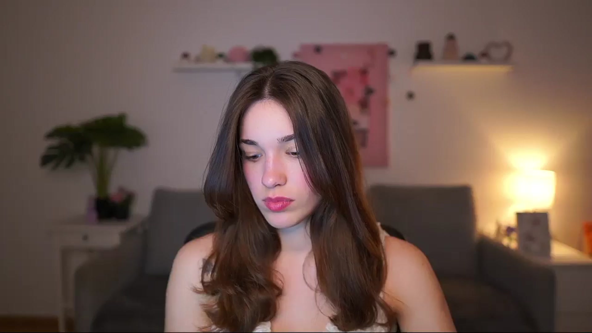 Gallery image thumbnail from Kissiecat's myfreecams stream on, 04/28/2026, 14:42 image 16 of 20