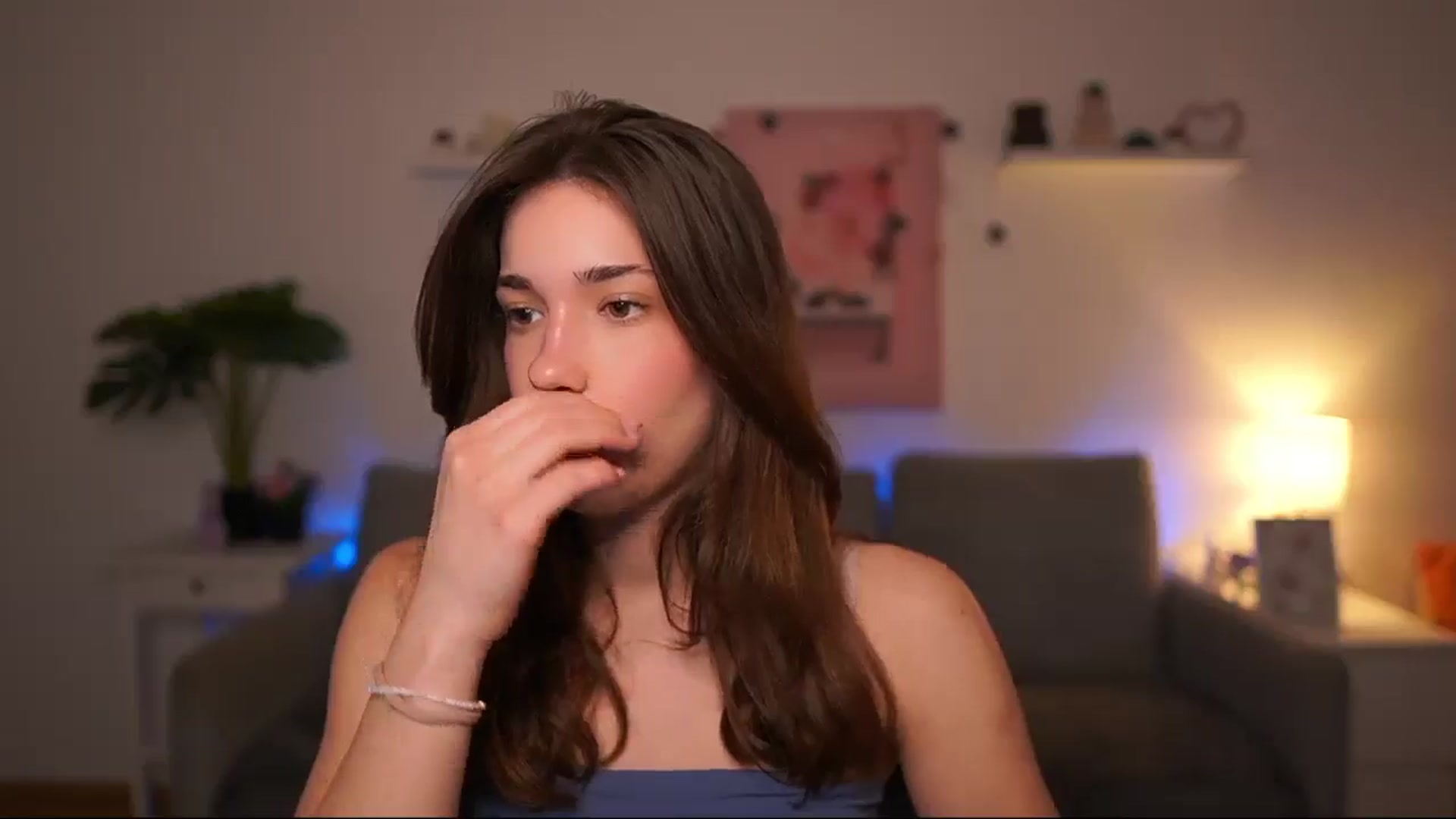 Gallery image thumbnail from Kissiecat's myfreecams stream on, 04/29/2026, 14:26 image 5 of 20