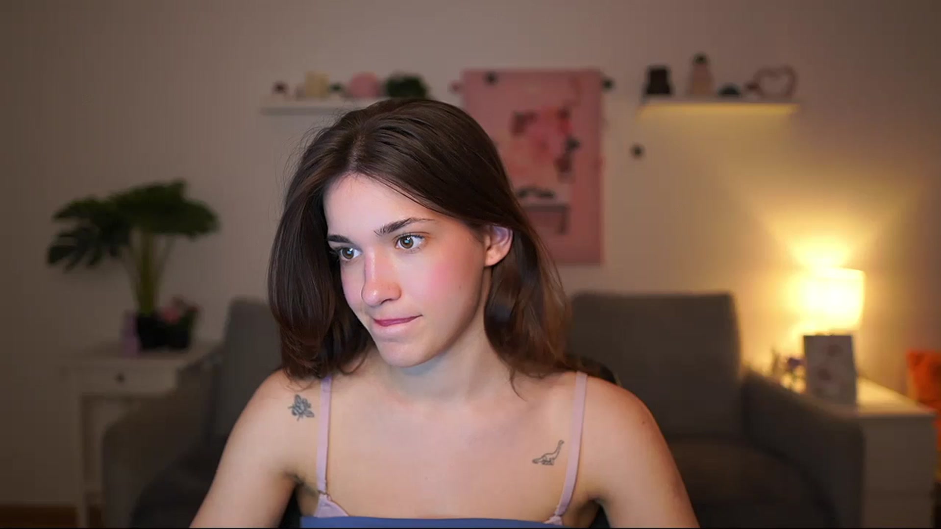 Gallery image thumbnail from Kissiecat's myfreecams stream on, 04/29/2026, 16:54 image 4 of 20
