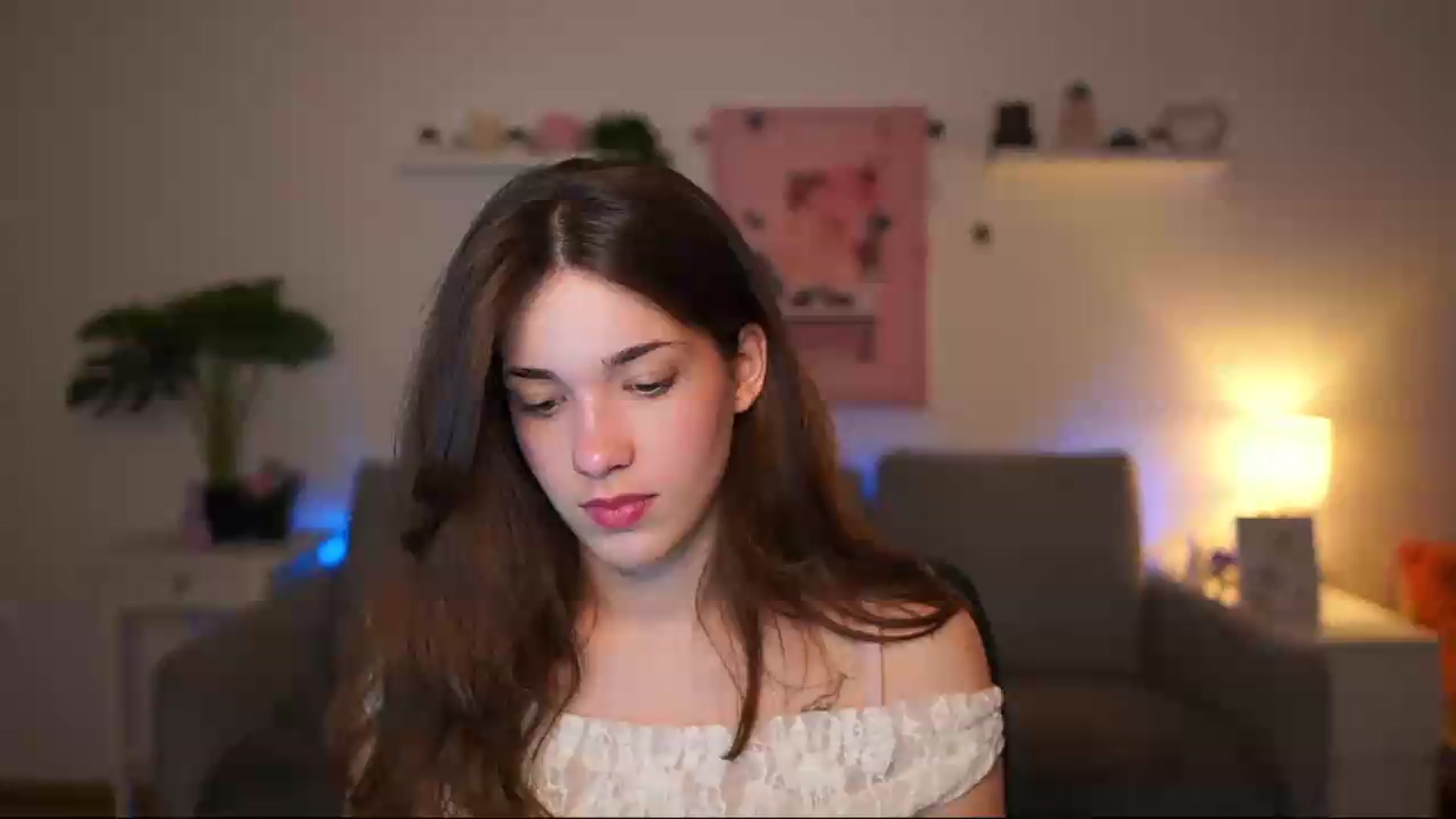 Gallery image thumbnail from Kissiecat's myfreecams stream on, 04/30/2026, 12:45 image 12 of 20