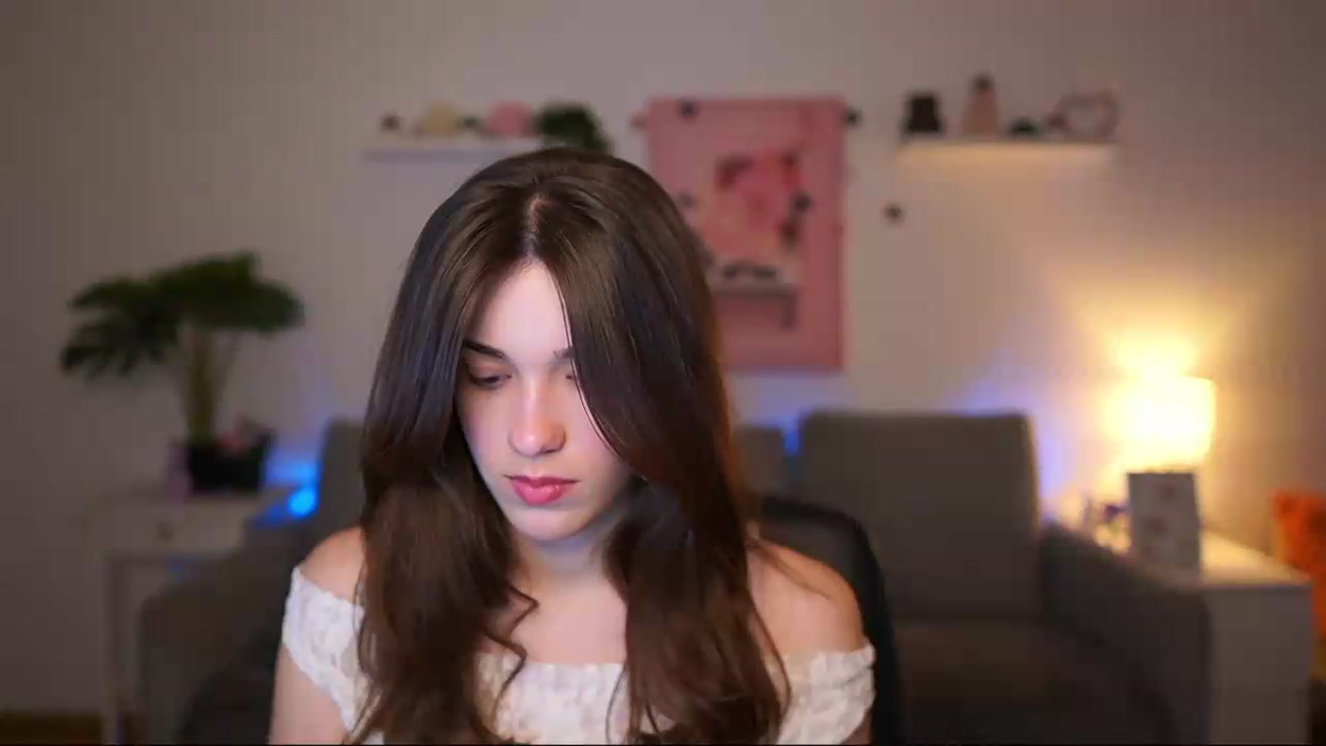 Gallery image thumbnail from Kissiecat's myfreecams stream on, 04/30/2026, 12:45 image 20 of 20