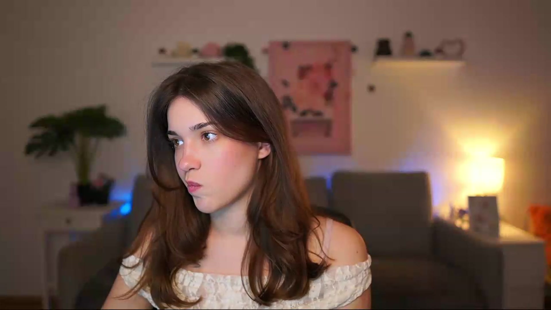 Gallery image thumbnail from Kissiecat's myfreecams stream on, 04/30/2026, 14:31 image 3 of 20