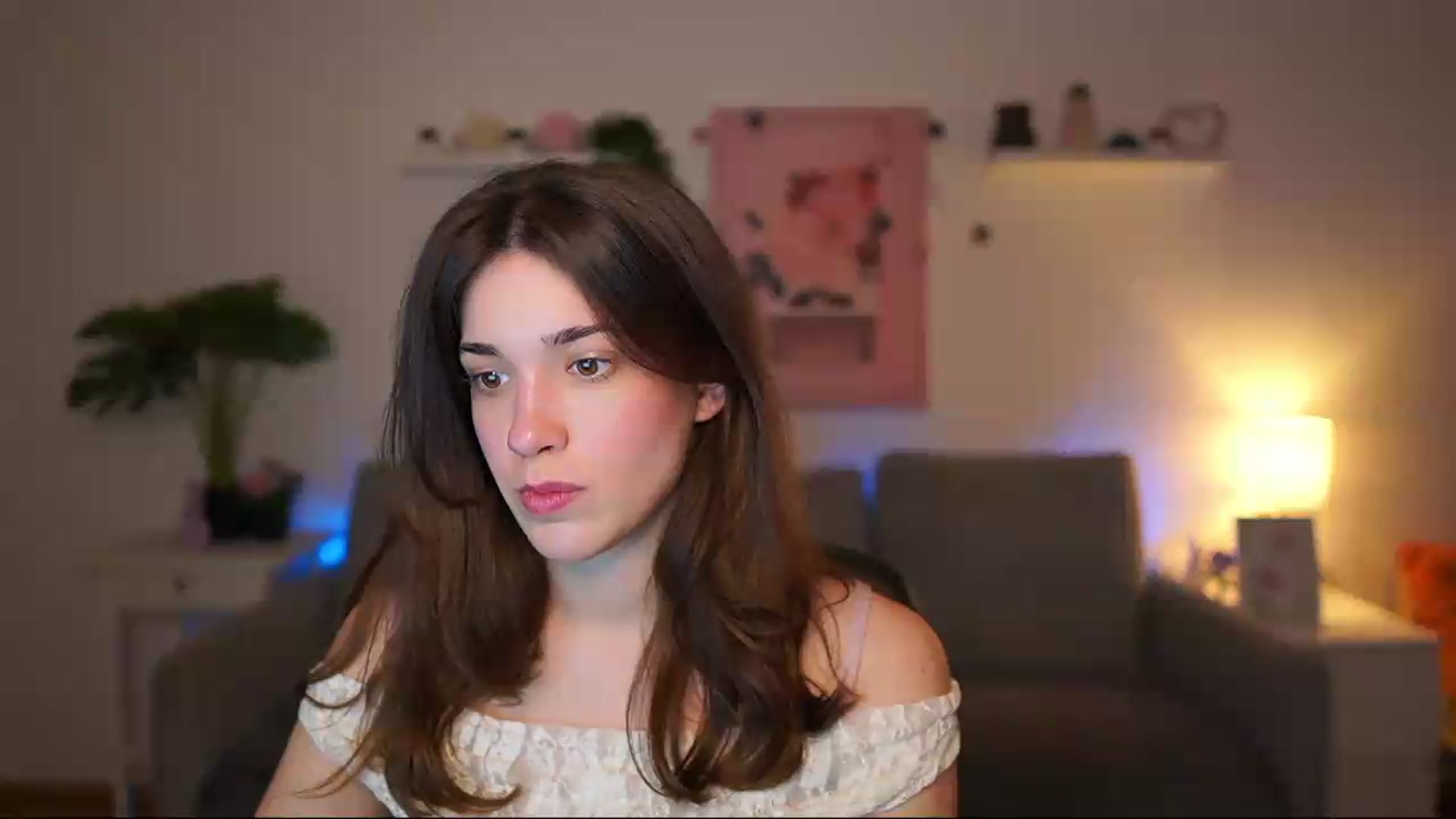 Gallery image thumbnail from Kissiecat's myfreecams stream on, 04/30/2026, 14:31 image 4 of 20