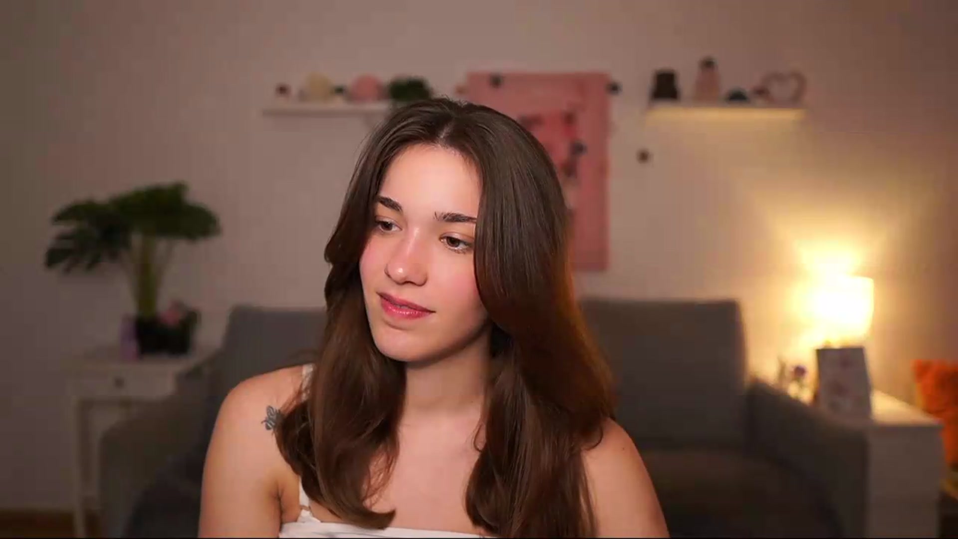 Gallery image thumbnail from Kissiecat's myfreecams stream on, 05/07/2026, 14:22 image 7 of 20