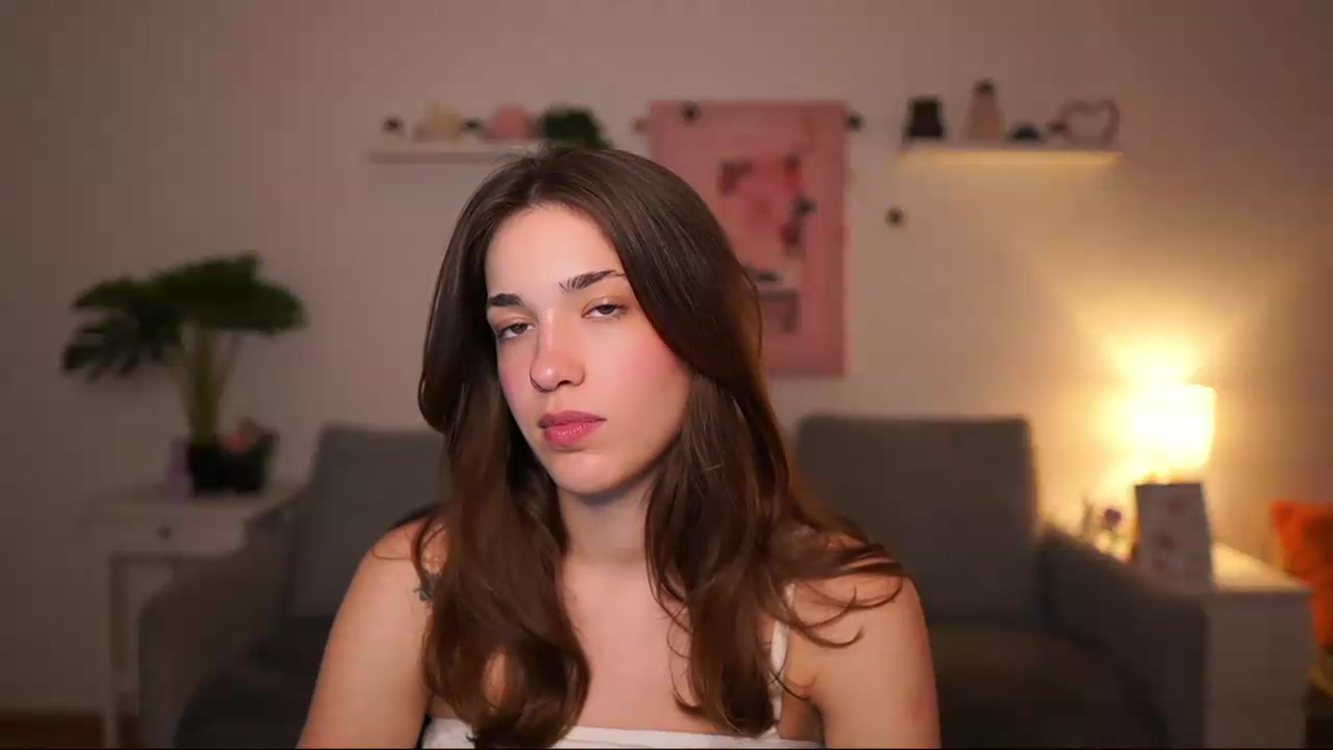 Gallery image thumbnail from Kissiecat's myfreecams stream on, 05/07/2026, 14:22 image 4 of 20