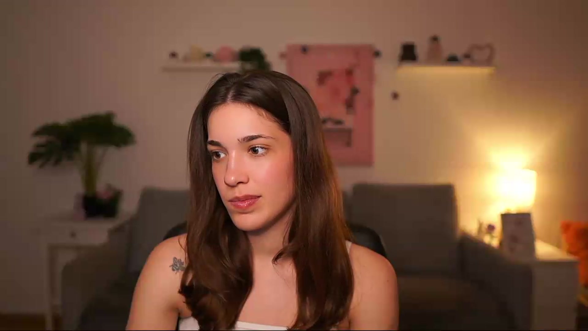 Gallery image thumbnail from Kissiecat's myfreecams stream on, 05/07/2026, 17:35 image 20 of 20