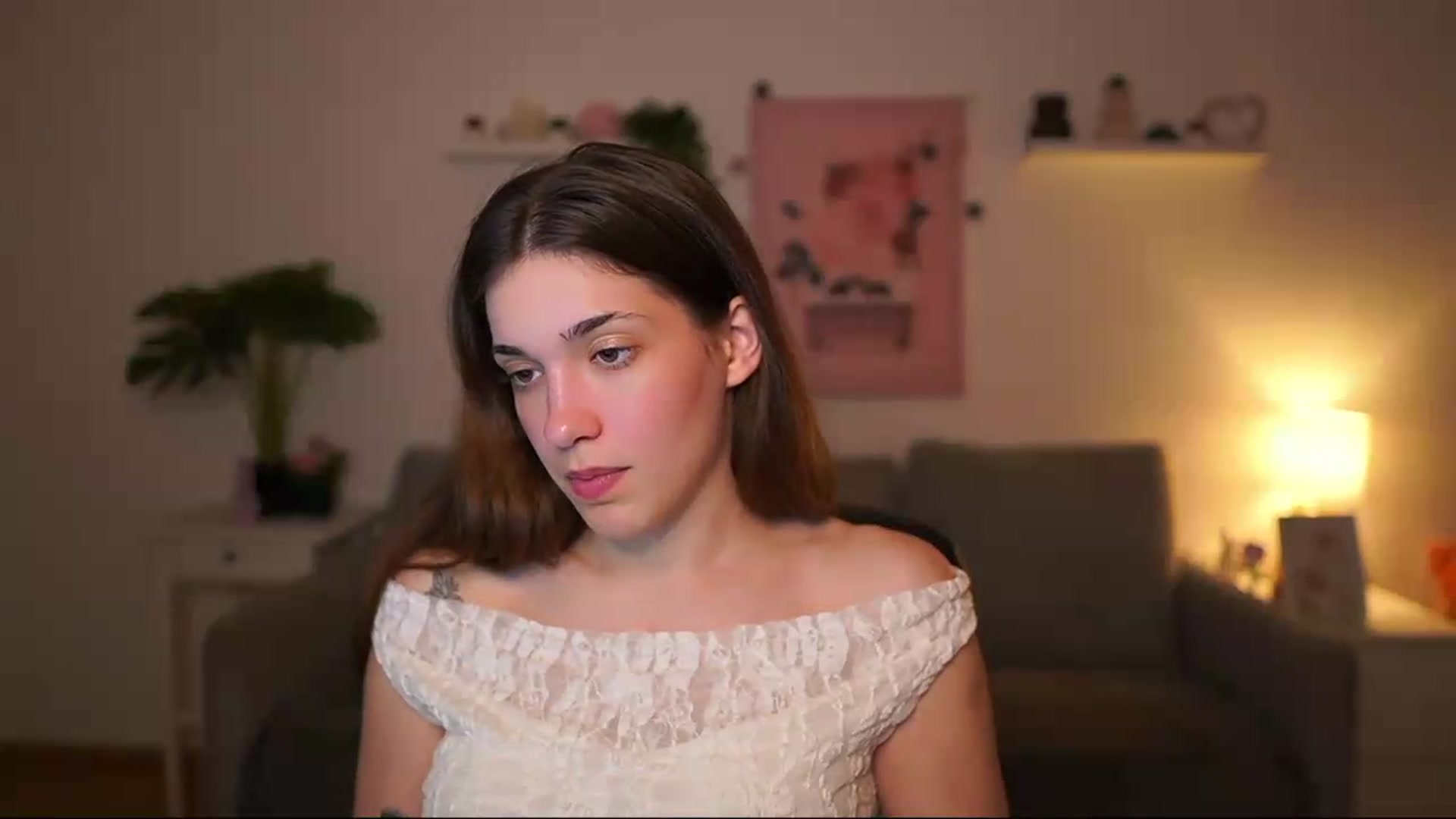 Gallery image thumbnail from Kissiecat's myfreecams stream on, 05/15/2026, 19:45 image 8 of 20