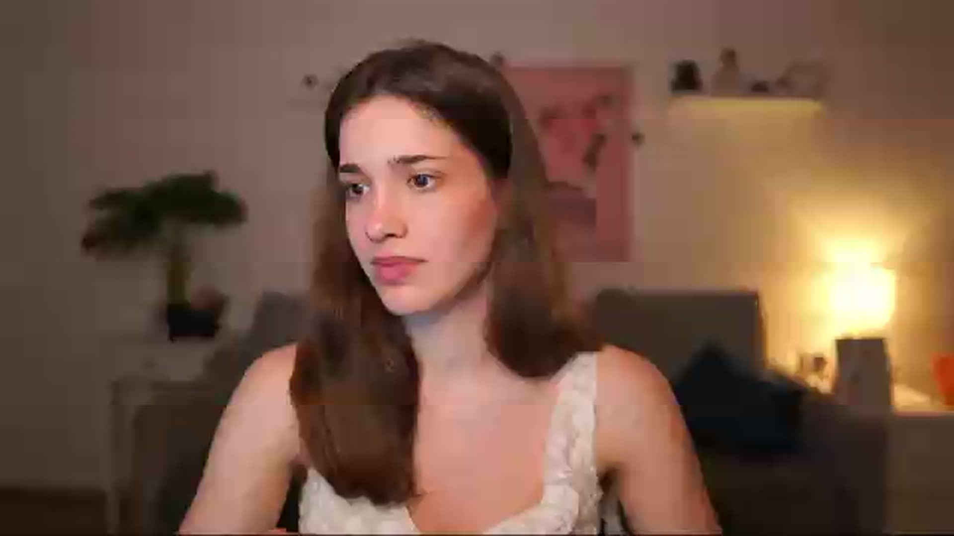 Gallery image thumbnail from Kissiecat's myfreecams stream on, 05/15/2026, 21:47 image 13 of 20