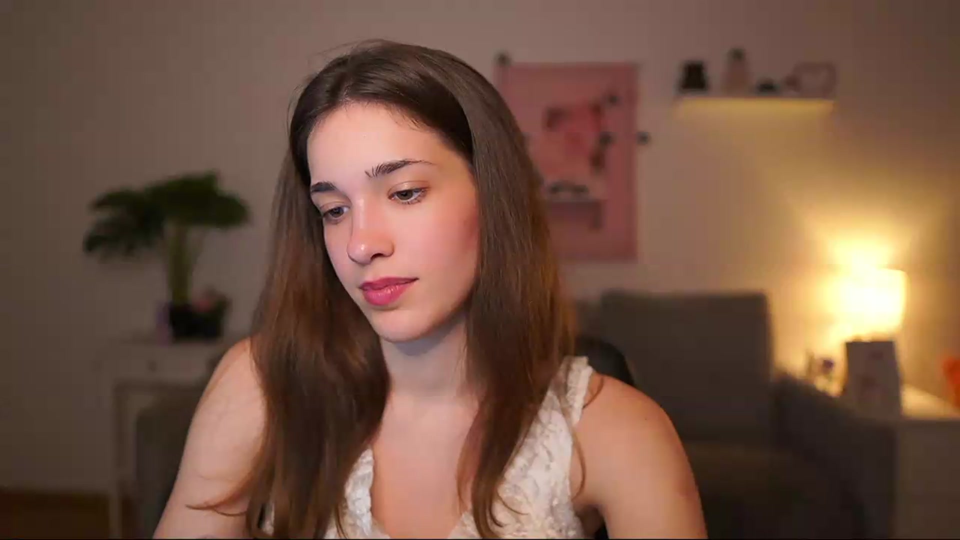 Gallery image thumbnail from Kissiecat's myfreecams stream on, 05/15/2026, 21:47 image 2 of 20