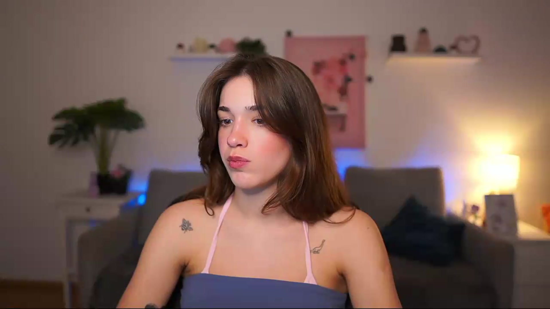 Gallery image thumbnail from Kissiecat's myfreecams stream on, 05/19/2026, 14:27 image 6 of 20