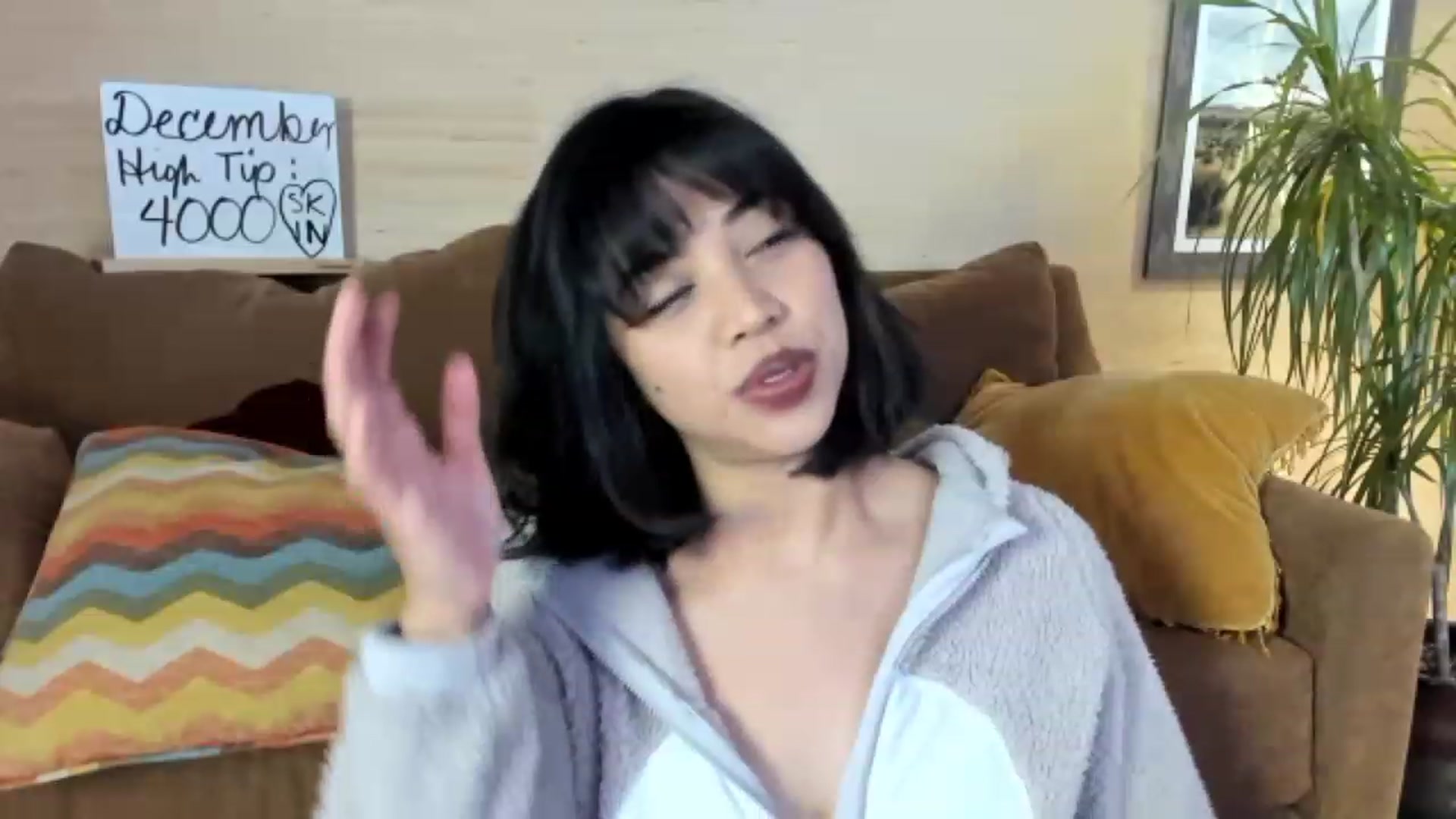Gallery image thumbnail from KissingHigh's myfreecams stream on, 12/09/2022, 05:03 image 11 of 20