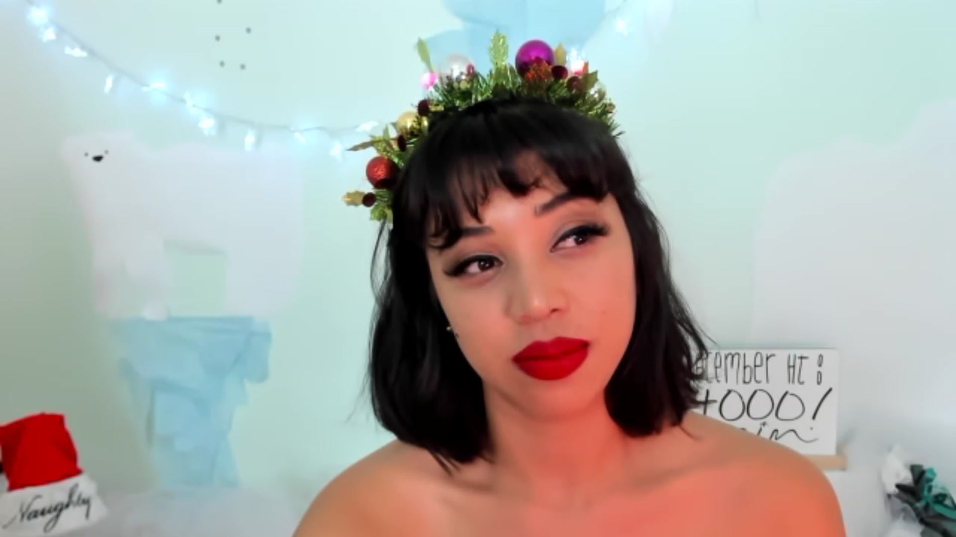 Gallery image thumbnail from KissingHigh's myfreecams stream on, 12/24/2022, 02:44 image 18 of 20