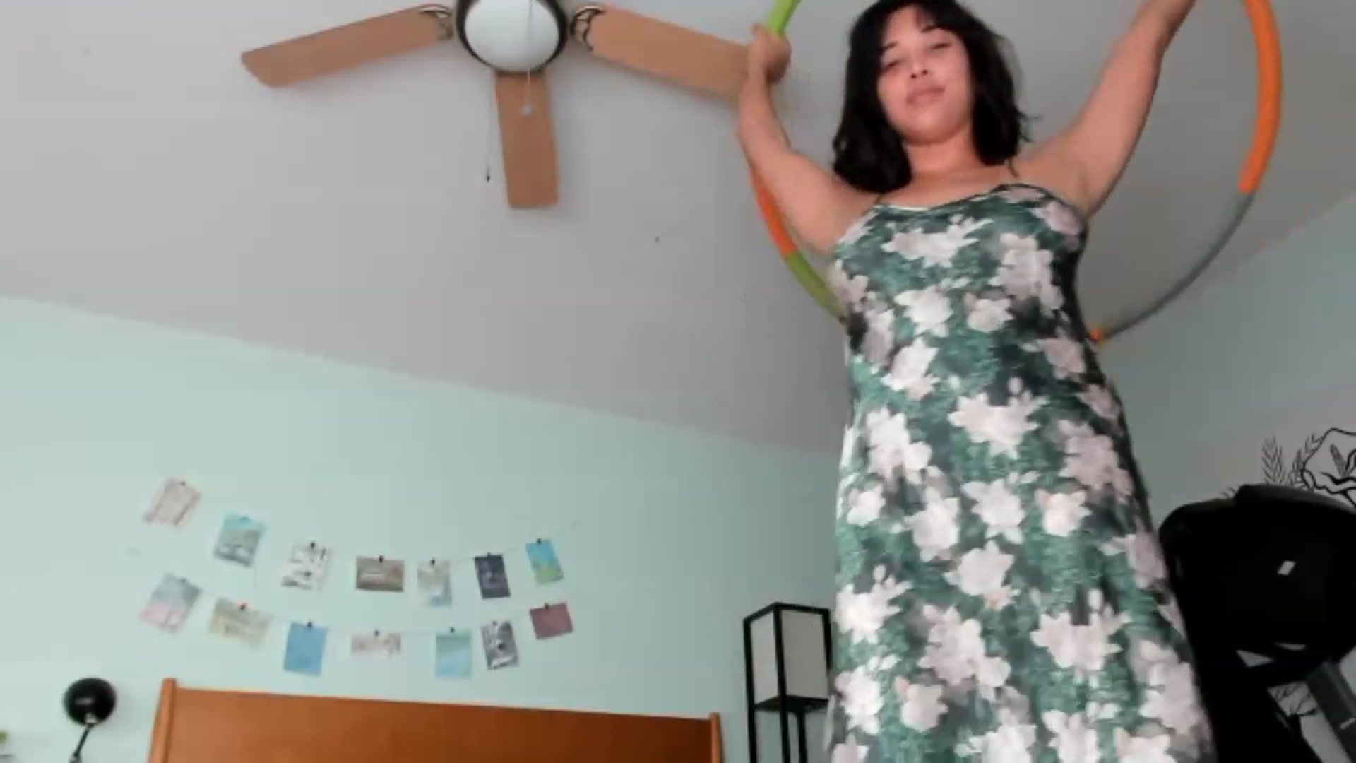 Gallery image thumbnail from KissingHigh's myfreecams stream on, 01/15/2023, 19:06 image 7 of 20