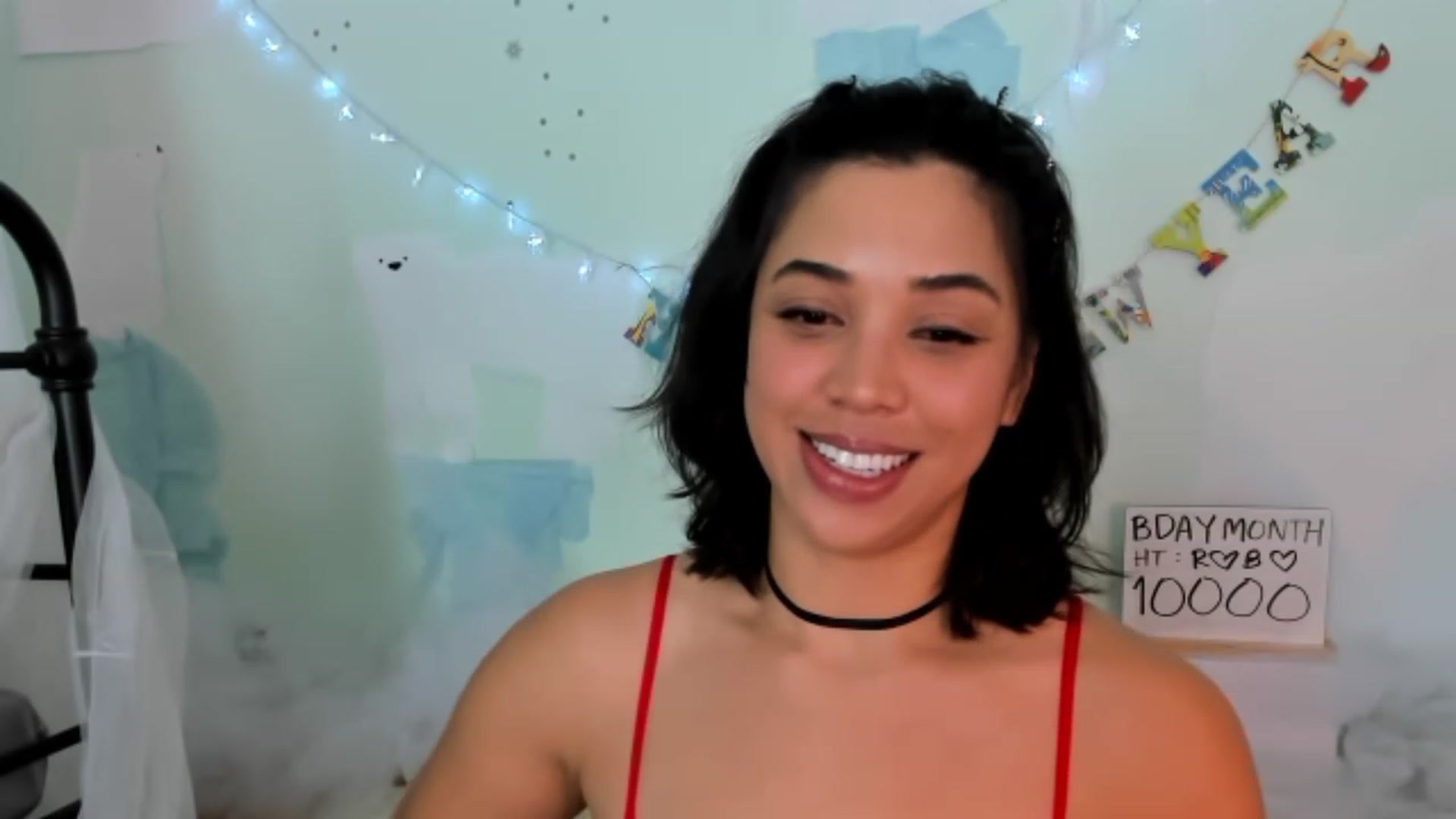 Gallery image thumbnail from KissingHigh's myfreecams stream on, 01/27/2023, 04:31 image 5 of 20