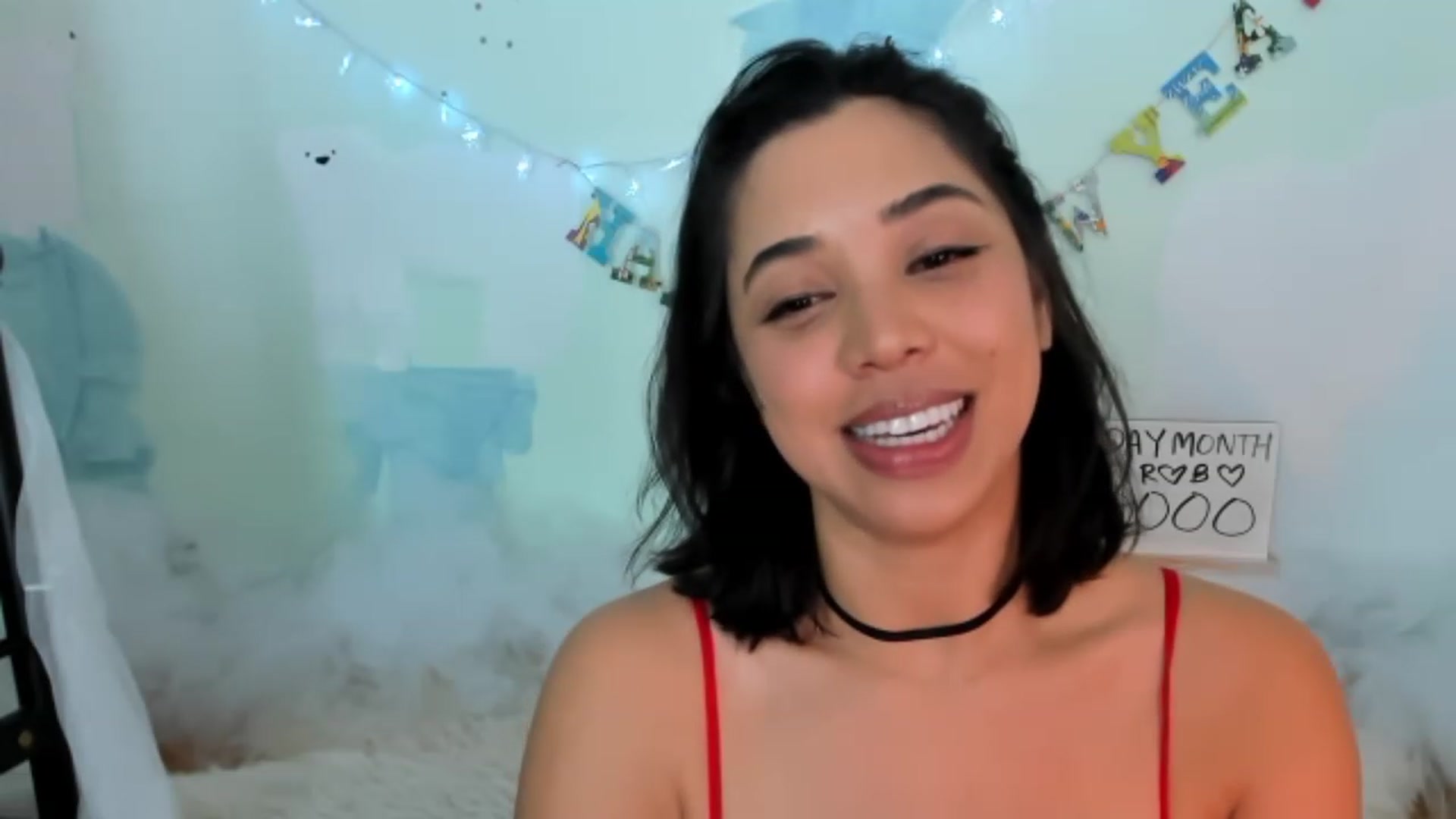 Gallery image thumbnail from KissingHigh's myfreecams stream on, 01/27/2023, 06:27 image 4 of 20