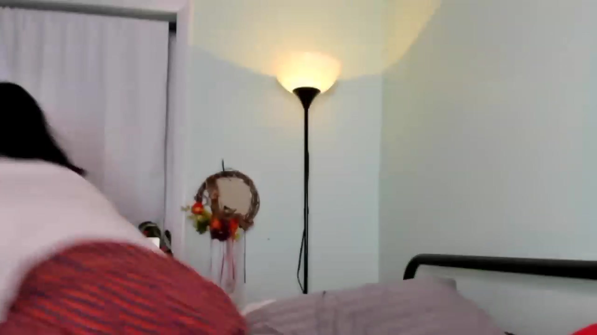 Gallery image thumbnail from KissingHigh's myfreecams stream on, 02/17/2023, 03:40 image 13 of 20