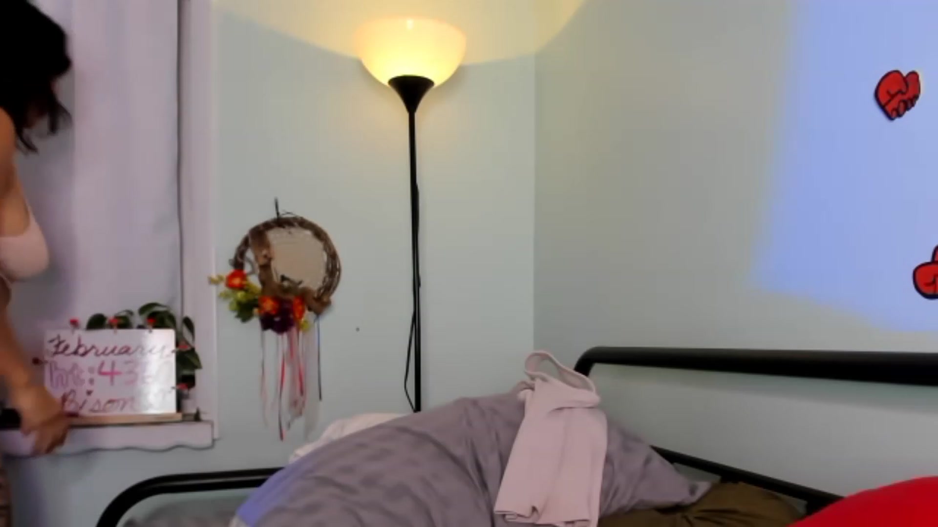 Gallery image thumbnail from KissingHigh's myfreecams stream on, 02/17/2023, 04:17 image 16 of 20