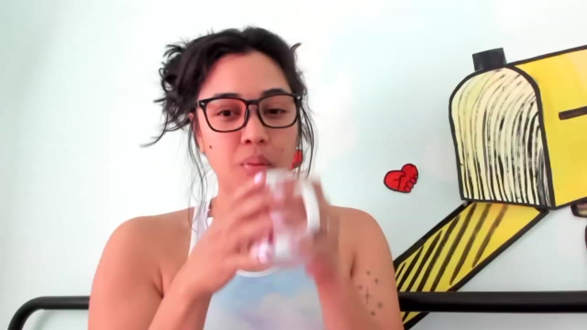 Gallery image thumbnail from KissingHigh's myfreecams stream on, 02/19/2023, 20:12 image 4 of 20