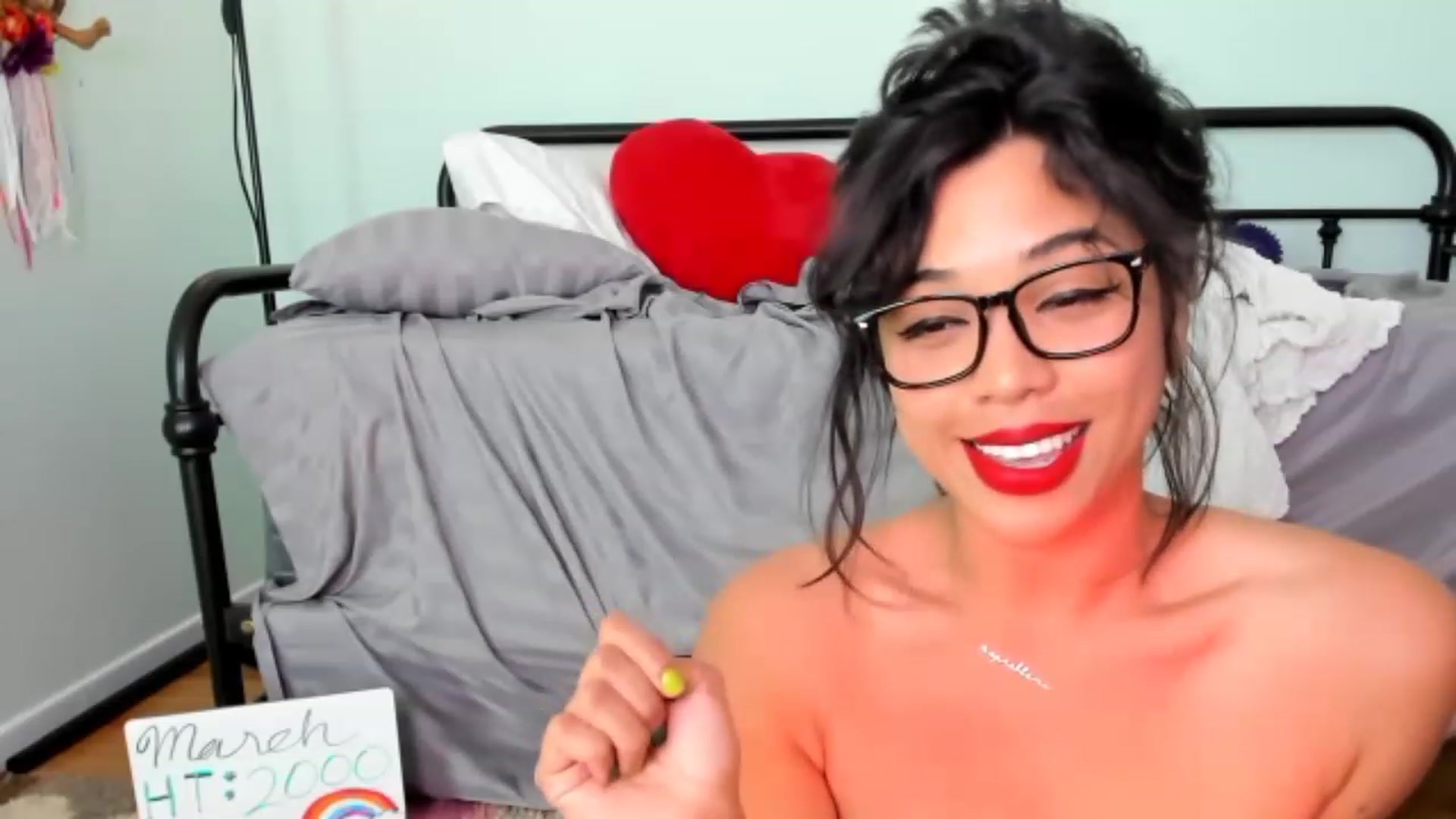 Gallery image thumbnail from KissingHigh's myfreecams stream on, 03/10/2023, 05:19 image 11 of 20