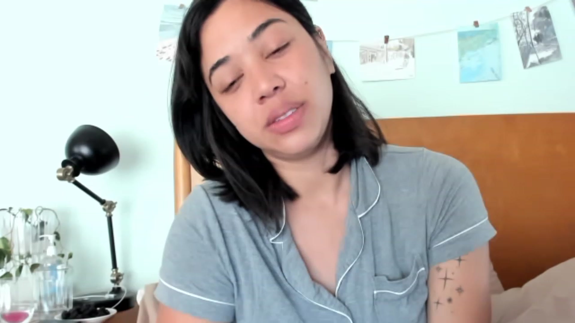 Gallery image thumbnail from KissingHigh's myfreecams stream on, 03/19/2023, 17:59 image 3 of 20