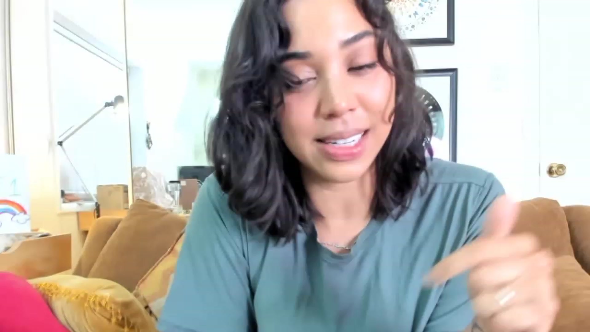 Gallery image thumbnail from KissingHigh's myfreecams stream on, 03/24/2023, 02:44 image 1 of 20