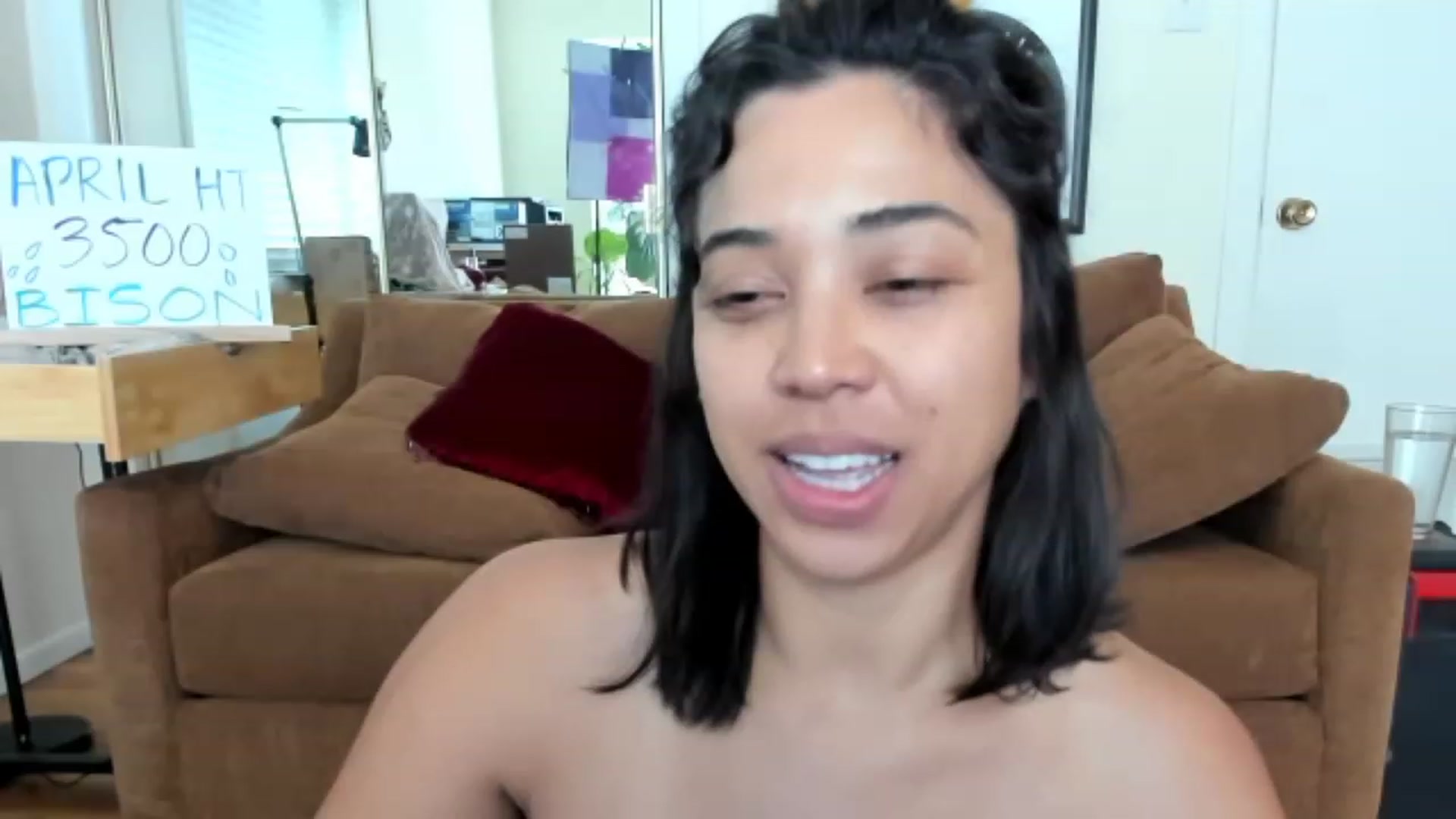 Gallery image thumbnail from KissingHigh's myfreecams stream on, 04/16/2023, 17:23 image 19 of 20