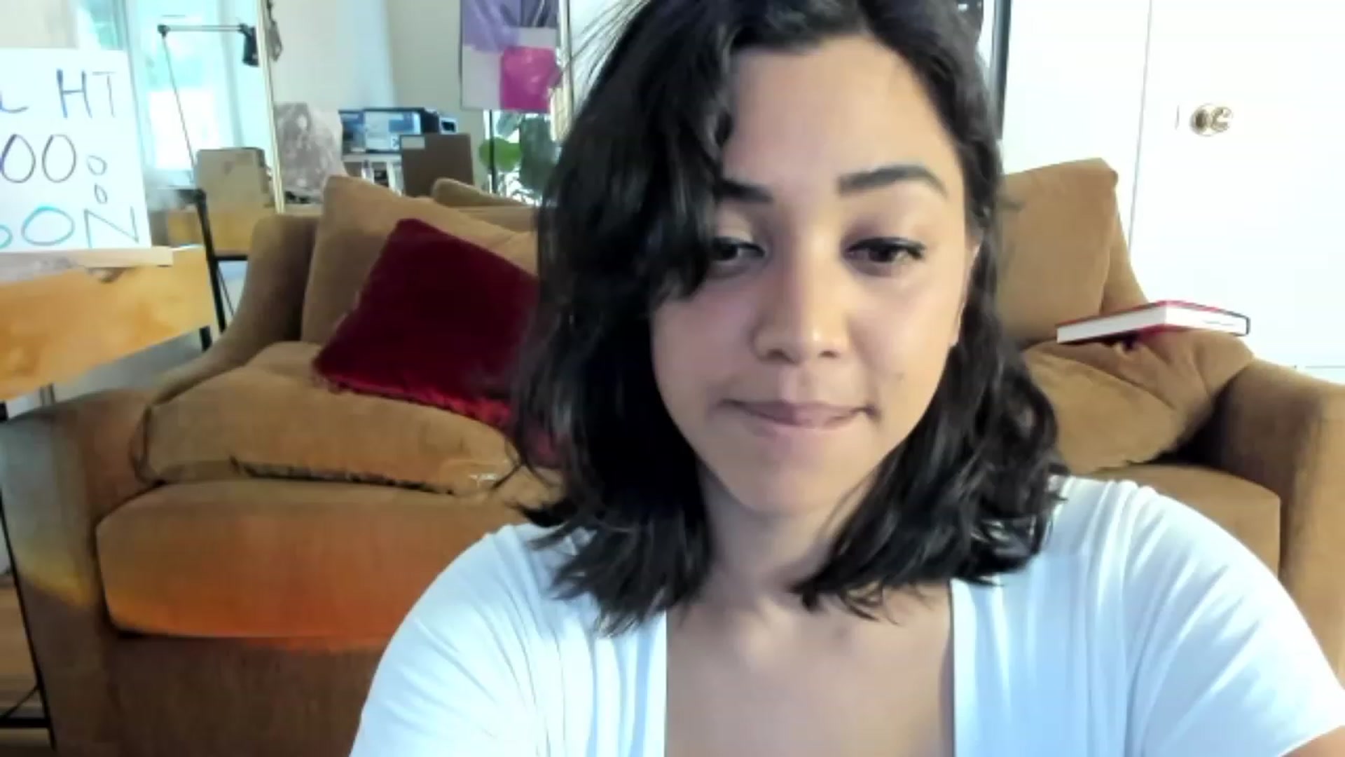 Gallery image thumbnail from KissingHigh's myfreecams stream on, 04/19/2023, 01:01 image 18 of 20