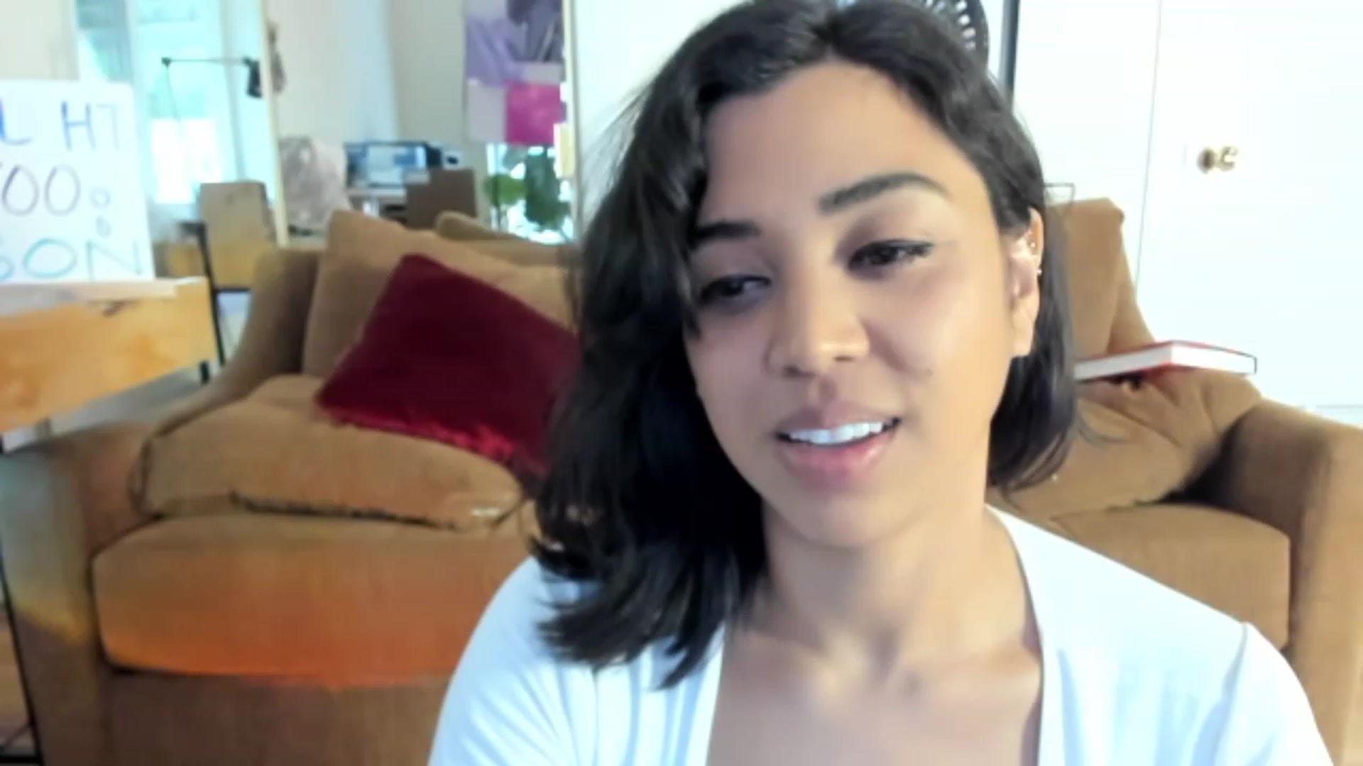 Gallery image thumbnail from KissingHigh's myfreecams stream on, 04/19/2023, 01:01 image 20 of 20