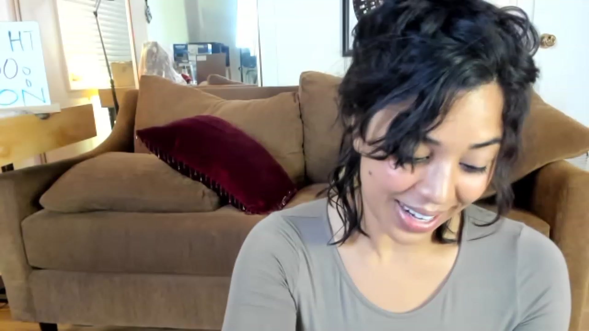 Gallery image thumbnail from KissingHigh's myfreecams stream on, 04/23/2023, 04:48 image 7 of 20