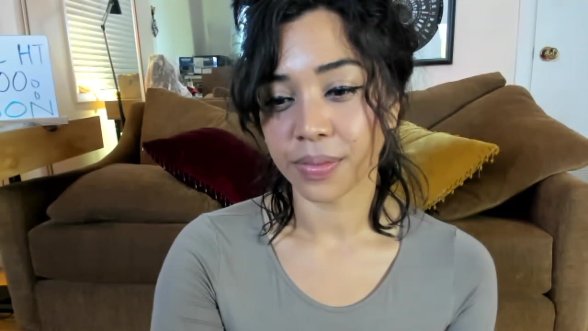 Gallery image thumbnail from KissingHigh's myfreecams stream on, 04/23/2023, 04:48 image 20 of 20