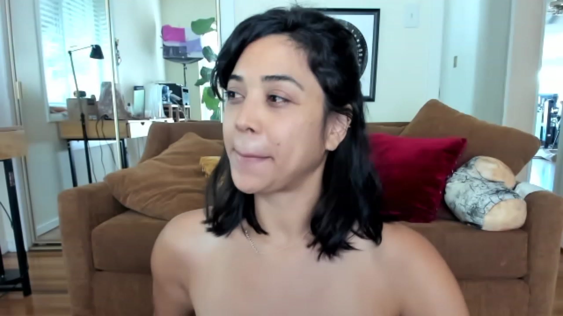 Gallery image thumbnail from KissingHigh's myfreecams stream on, 04/30/2023, 18:11 image 9 of 20