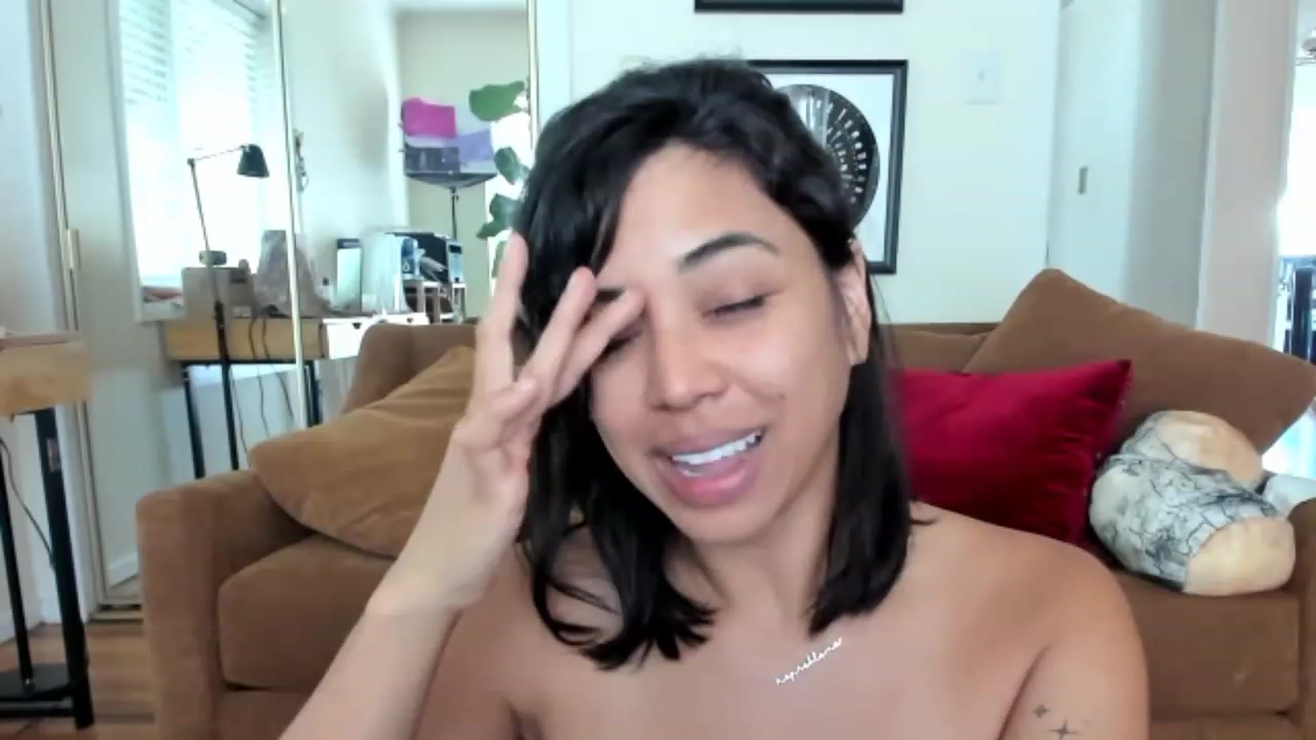 Gallery image thumbnail from KissingHigh's myfreecams stream on, 04/30/2023, 18:11 image 20 of 20