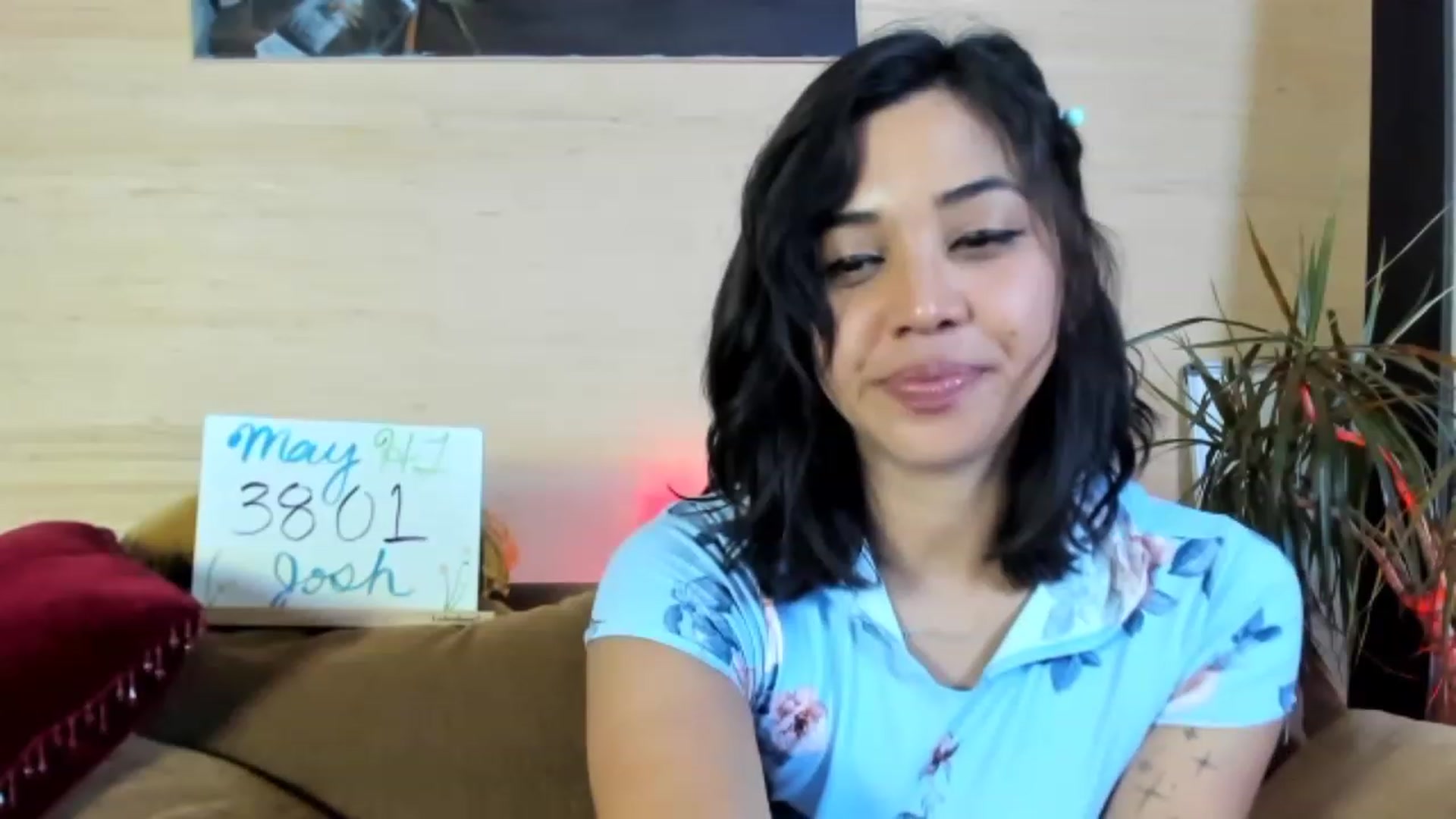 Gallery image thumbnail from KissingHigh's myfreecams stream on, 05/07/2023, 03:52 image 4 of 20