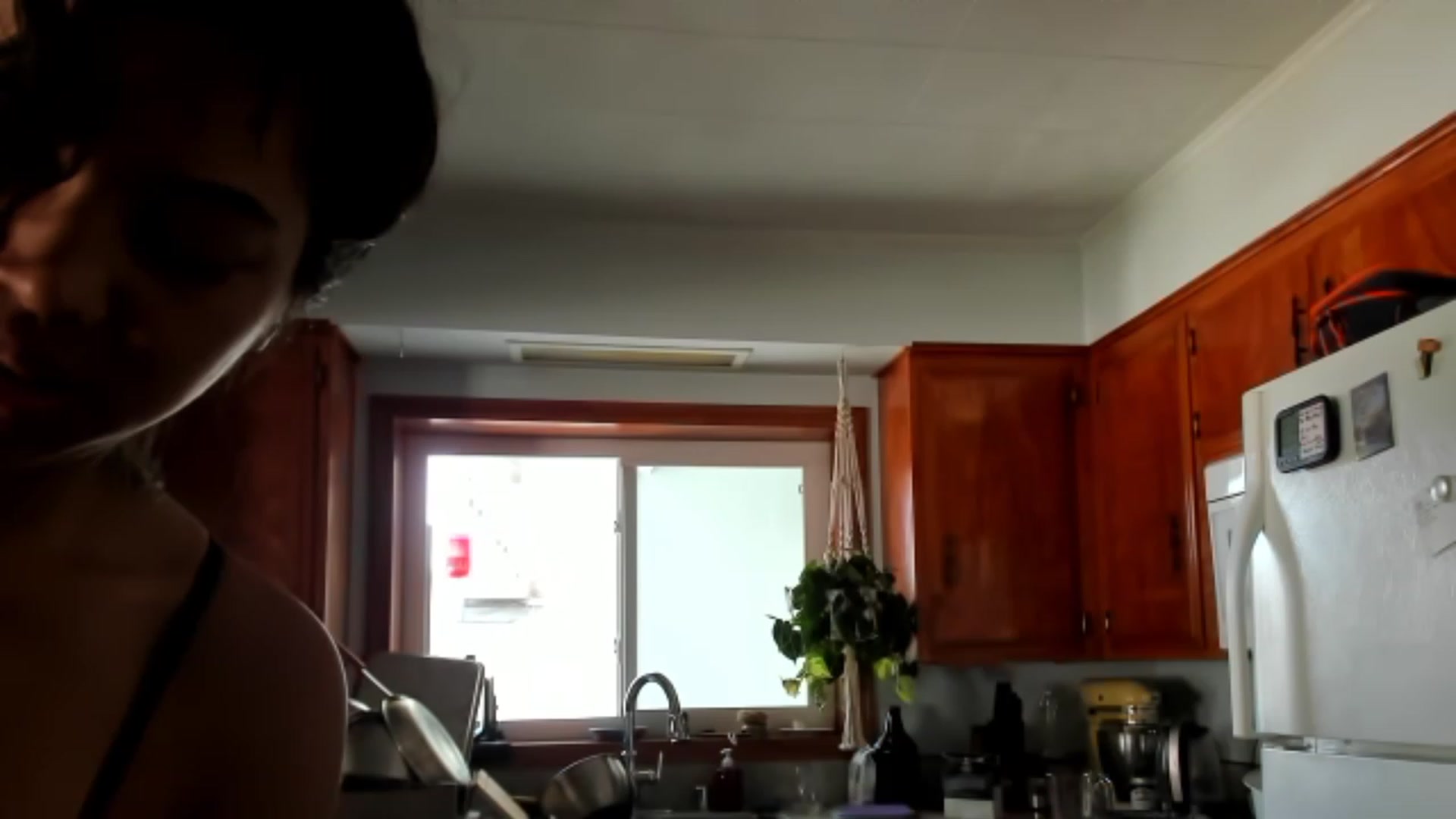 Gallery image thumbnail from KissingHigh's myfreecams stream on, 05/14/2023, 16:47 image 15 of 20