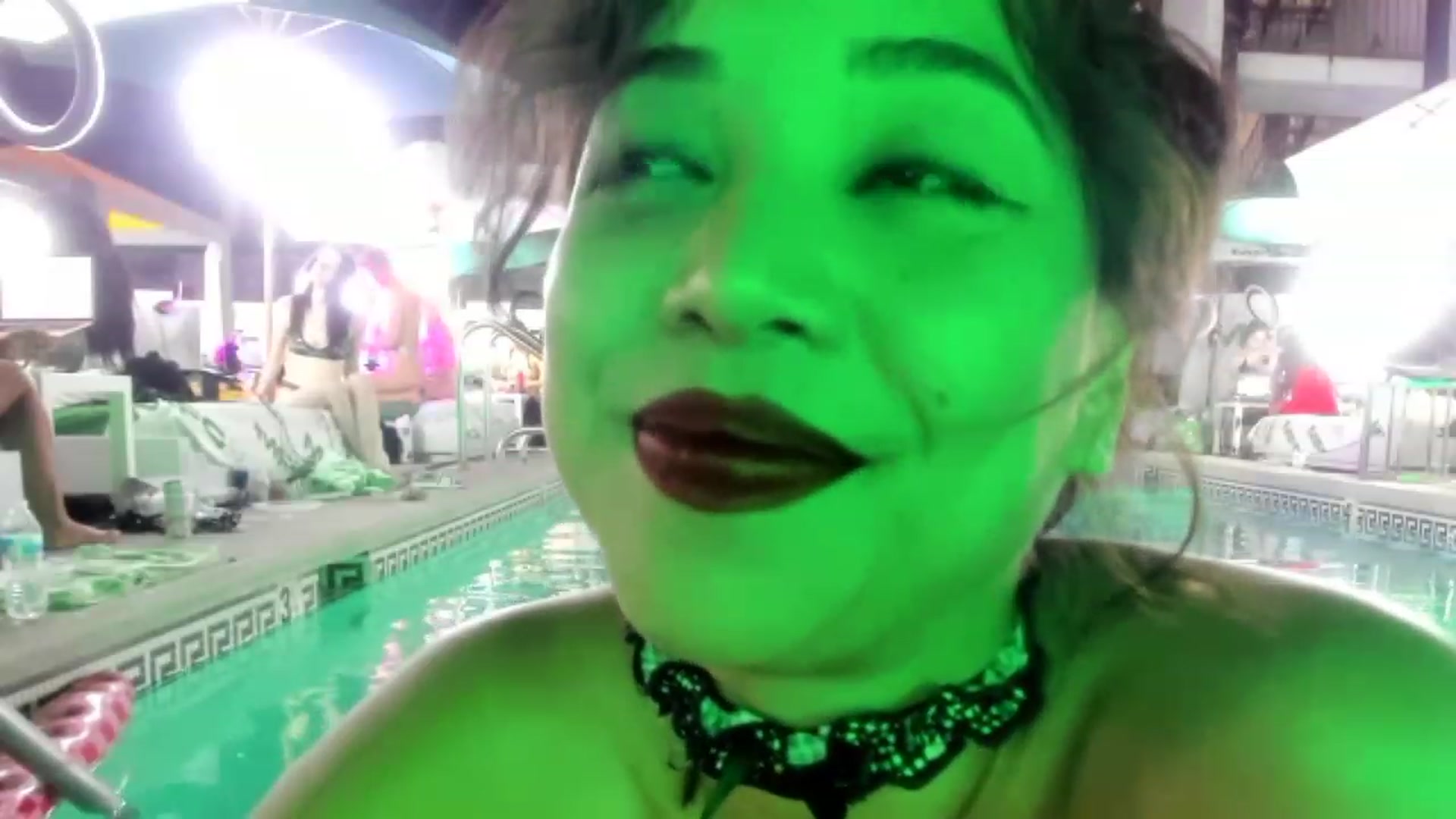 Gallery image thumbnail from KissingHigh's myfreecams stream on, 05/25/2023, 08:00 image 6 of 20