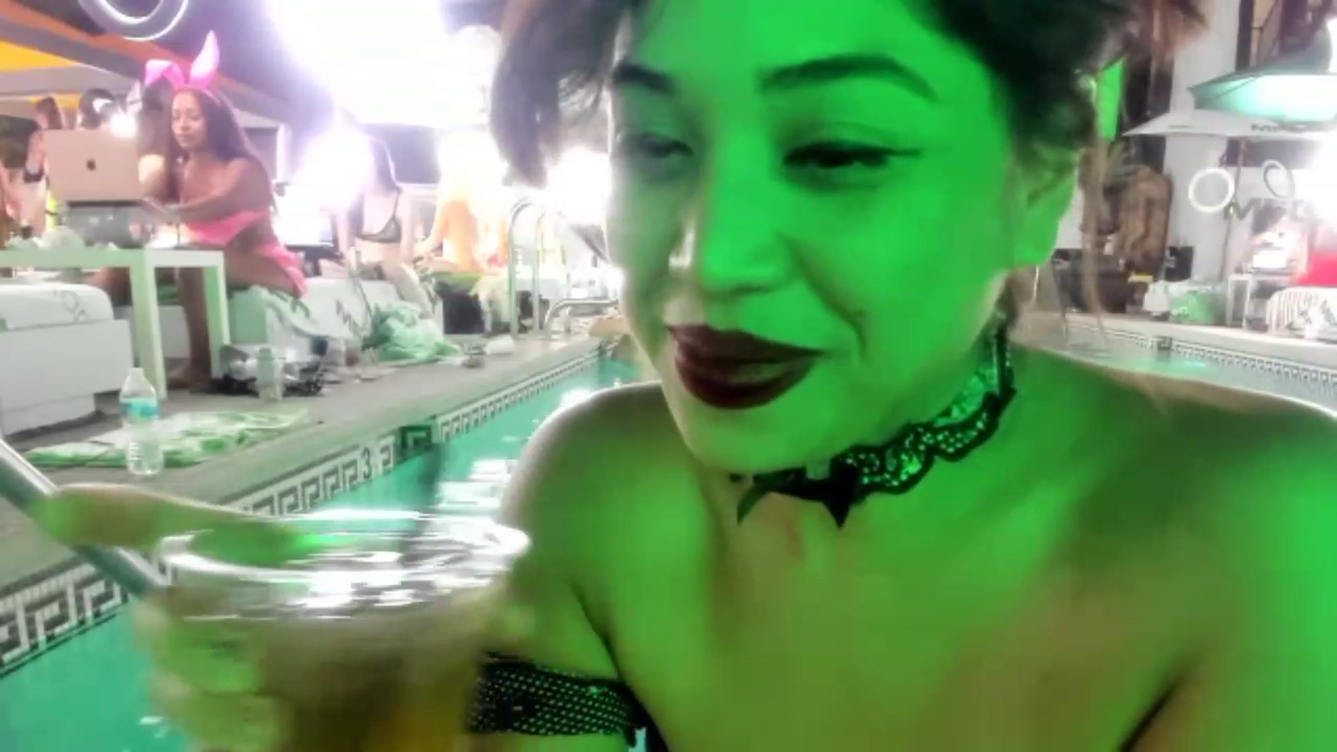 Gallery image thumbnail from KissingHigh's myfreecams stream on, 05/25/2023, 08:00 image 11 of 20