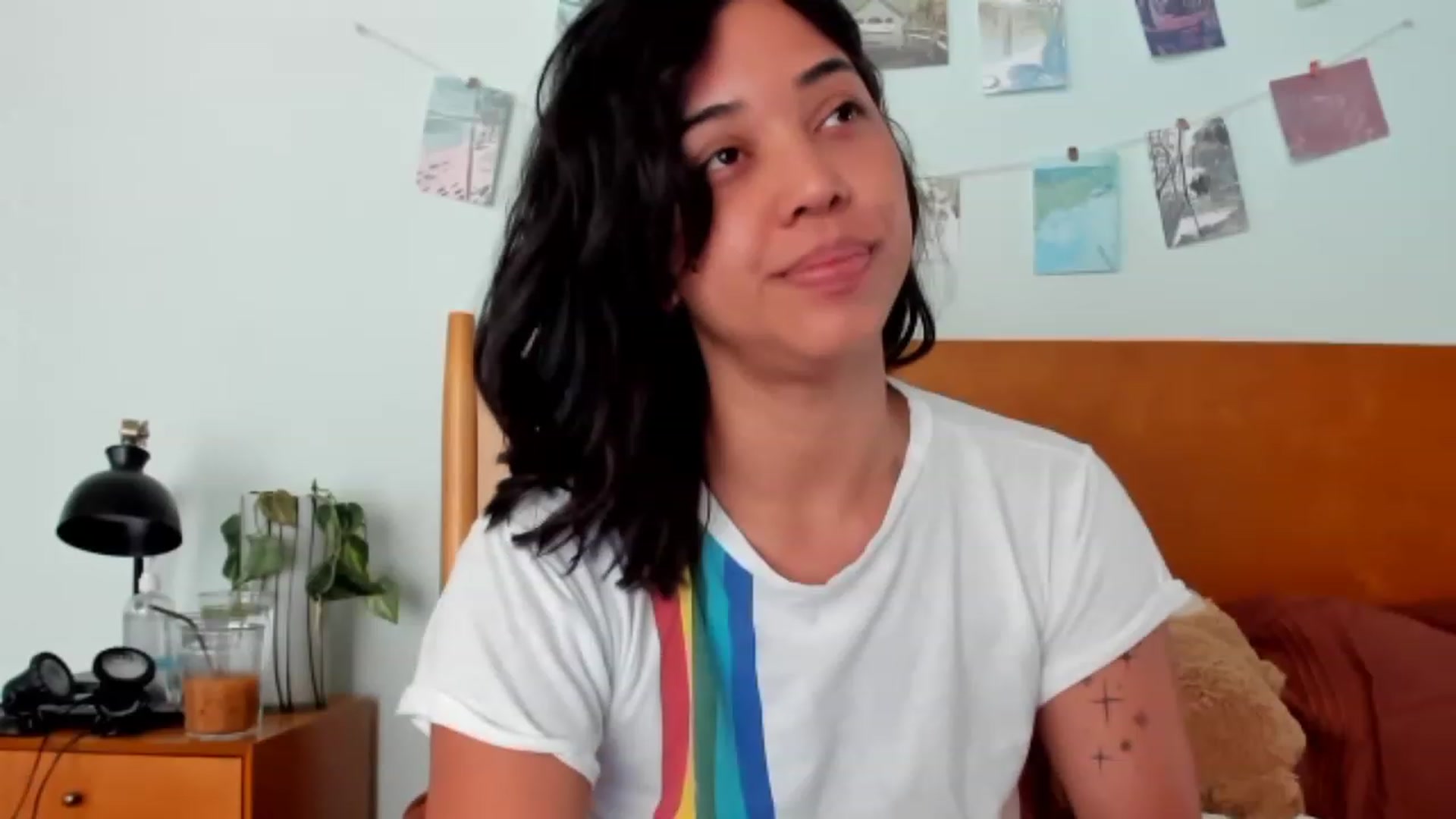 Gallery image thumbnail from KissingHigh's myfreecams stream on, 06/25/2023, 19:06 image 5 of 20