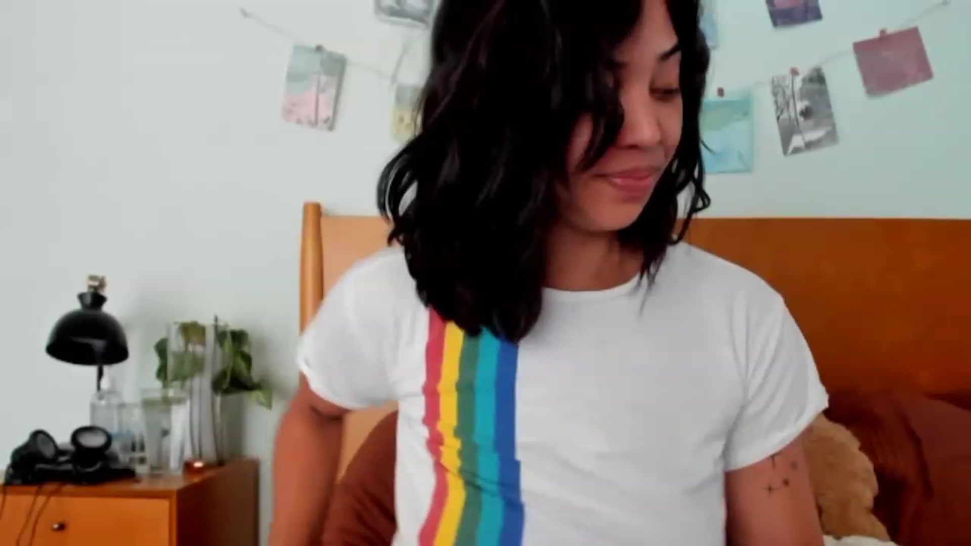 Gallery image thumbnail from KissingHigh's myfreecams stream on, 06/25/2023, 19:06 image 7 of 20