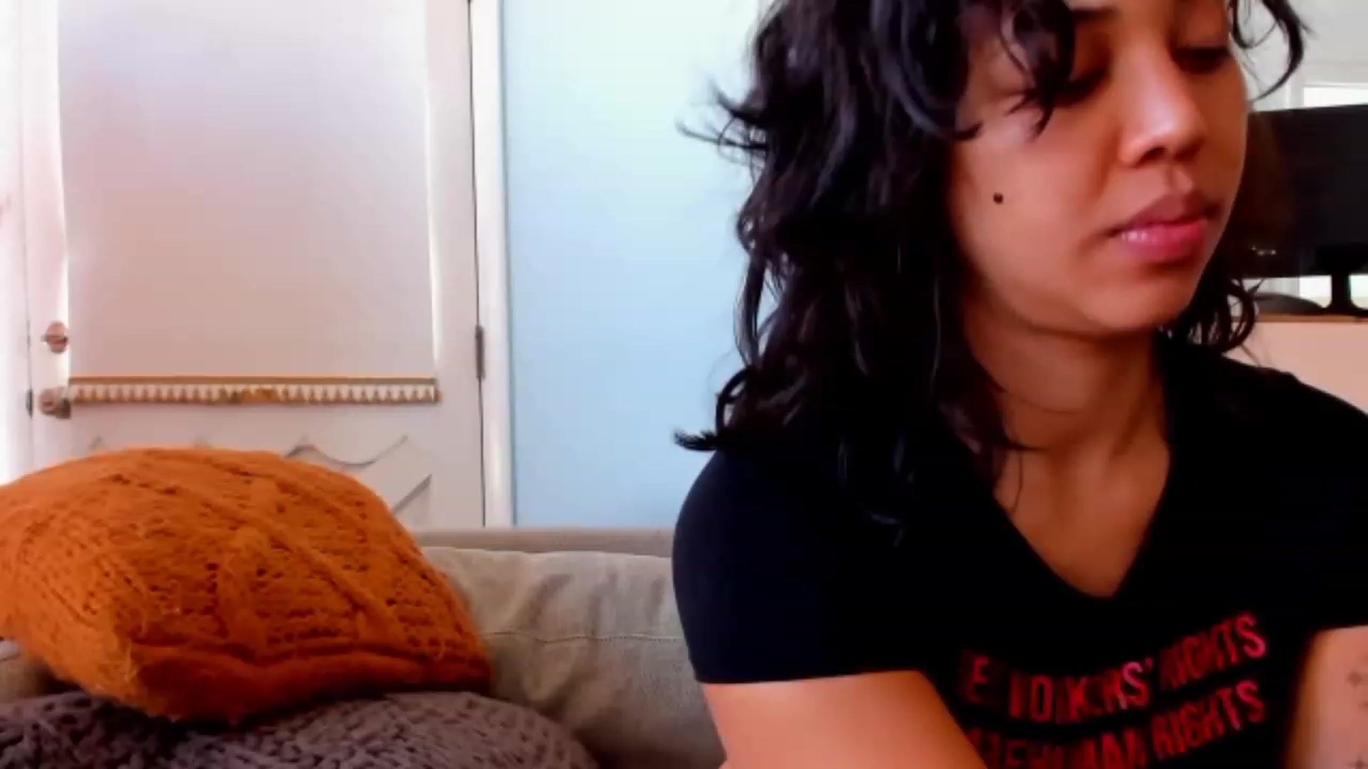 Gallery image thumbnail from KissingHigh's myfreecams stream on, 07/16/2023, 18:18 image 1 of 20