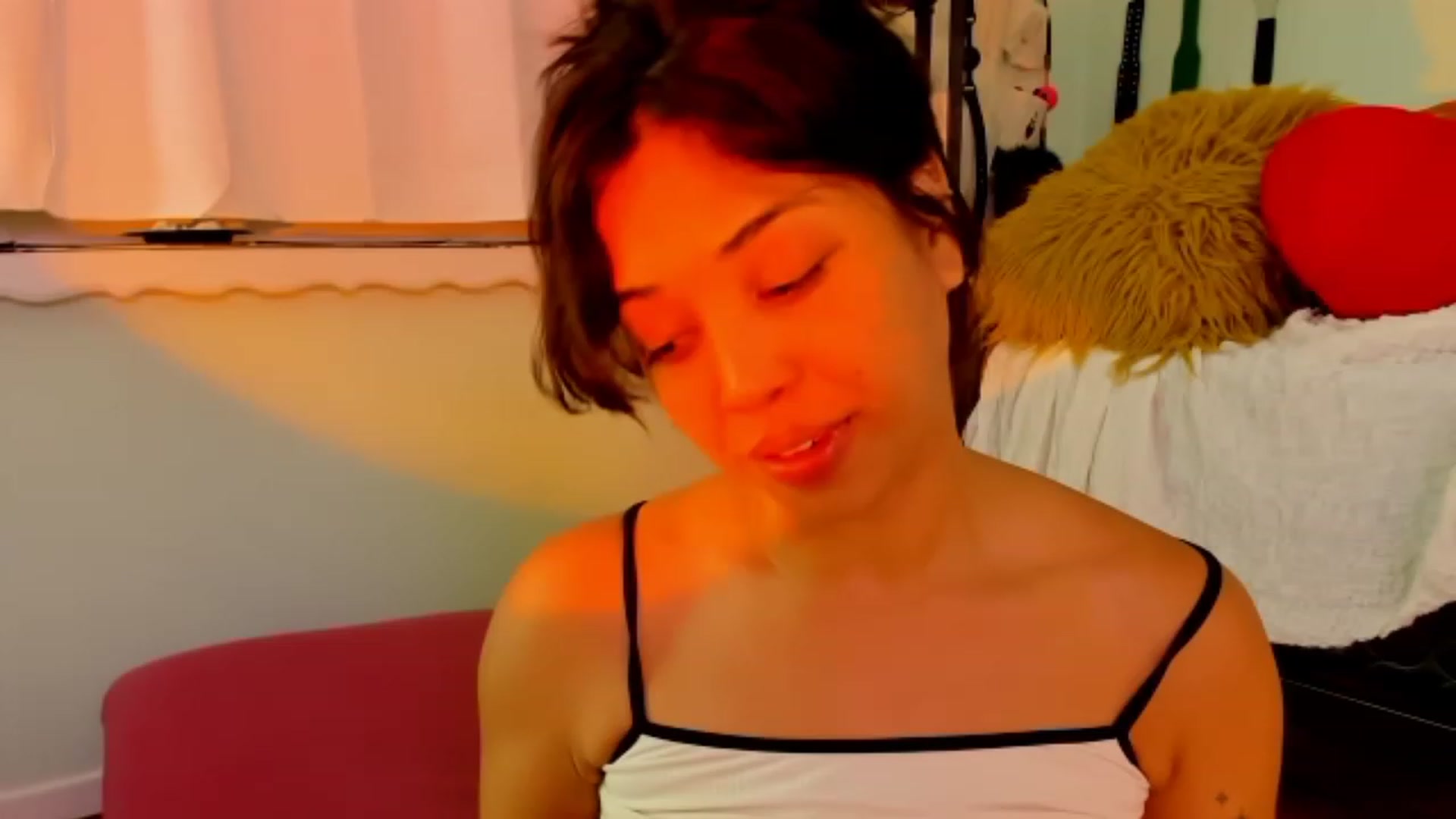 Gallery image thumbnail from KissingHigh's myfreecams stream on, 07/23/2023, 04:20 image 9 of 20