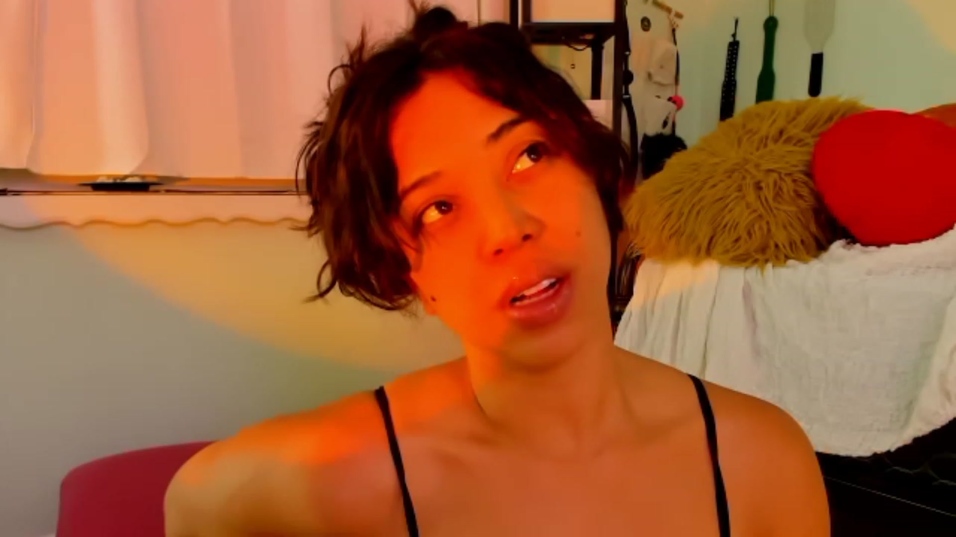 Gallery image thumbnail from KissingHigh's myfreecams stream on, 07/23/2023, 04:20 image 6 of 20