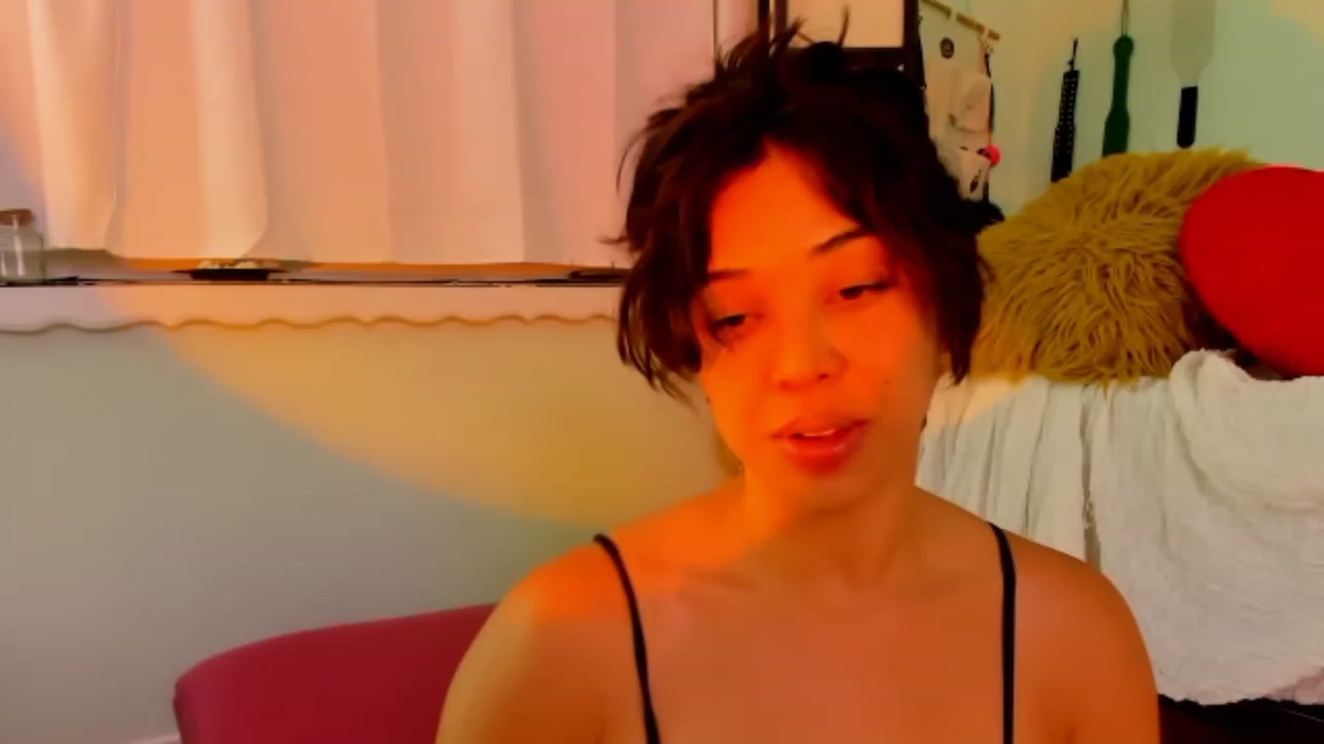 Gallery image thumbnail from KissingHigh's myfreecams stream on, 07/23/2023, 04:20 image 1 of 20