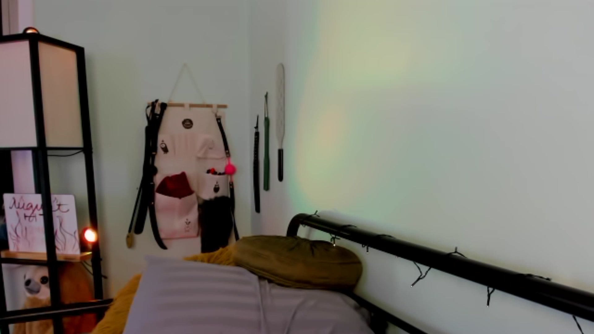 Gallery image thumbnail from KissingHigh's myfreecams stream on, 08/05/2023, 06:06 image 14 of 20