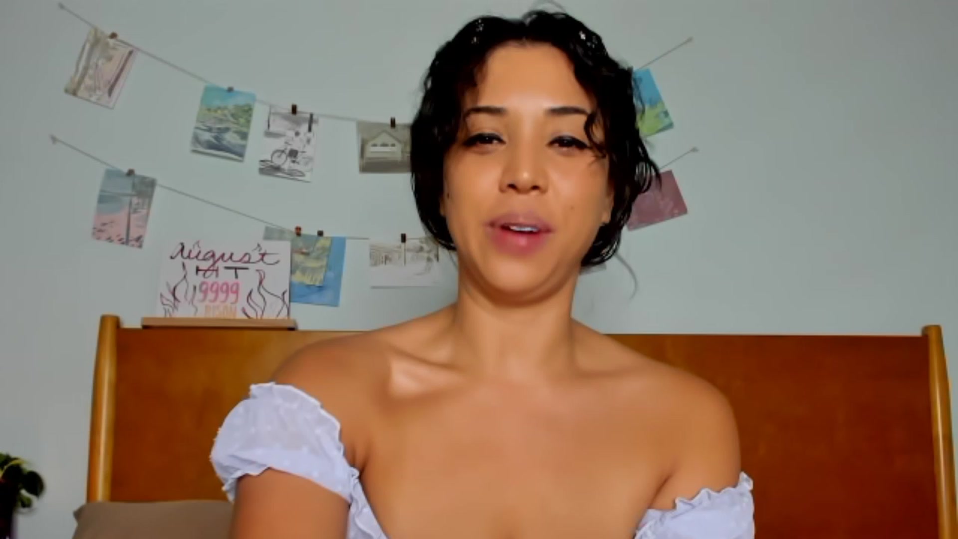 Gallery image thumbnail from KissingHigh's myfreecams stream on, 08/27/2023, 03:46 image 19 of 20