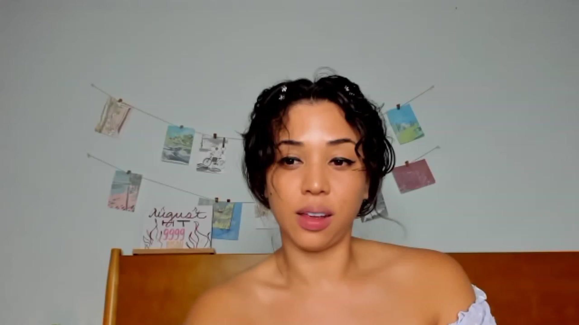 Gallery image thumbnail from KissingHigh's myfreecams stream on, 08/27/2023, 03:46 image 5 of 20