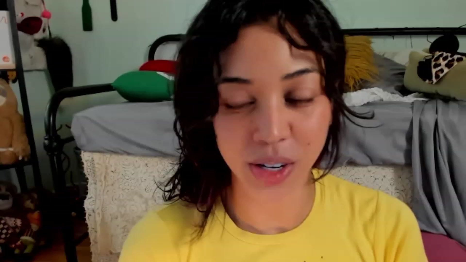Gallery image thumbnail from KissingHigh's myfreecams stream on, 09/24/2023, 24:30 image 19 of 20
