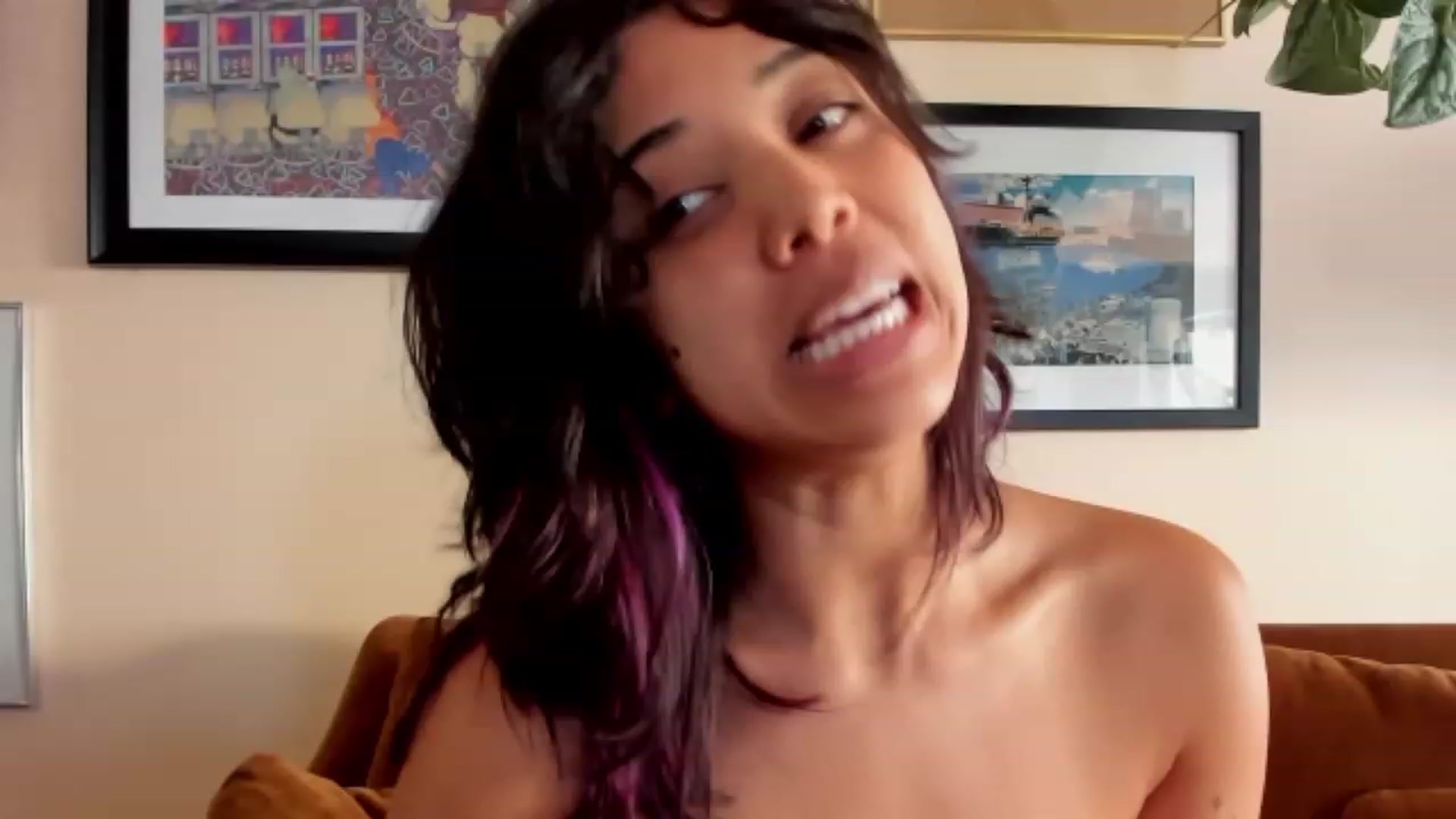 Gallery image thumbnail from KissingHigh's myfreecams stream on, 09/24/2023, 18:33 image 9 of 20