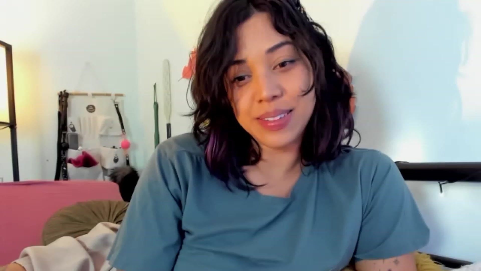 Gallery image thumbnail from KissingHigh's myfreecams stream on, 09/29/2023, 04:35 image 19 of 20